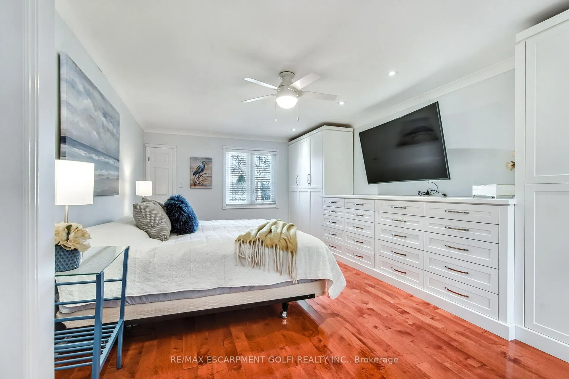 Photo 19 of 24 John Martin Crescent, Hamilton, Rural Flamborough — HOMEH