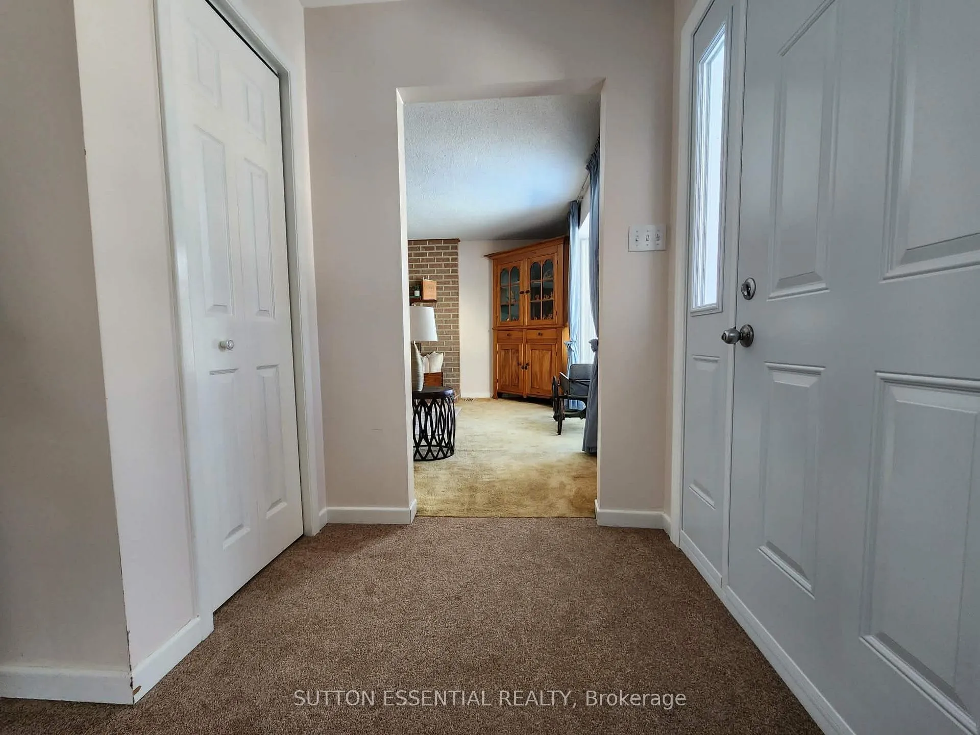 Photo 4 of 11 Oak Street, Augusta, Augusta Twp — HOMEH
