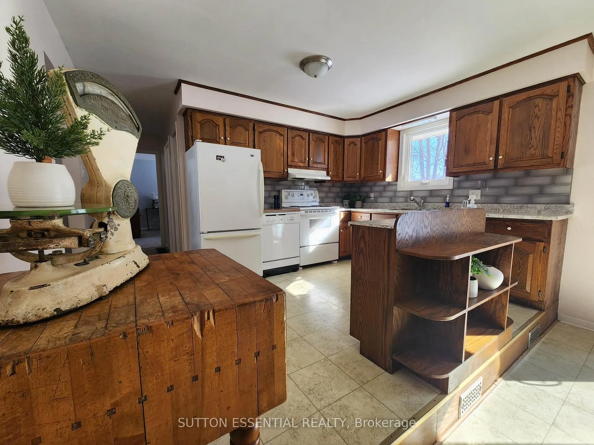 Photo 9 of 11 Oak Street, Augusta, Augusta Twp — HOMEH