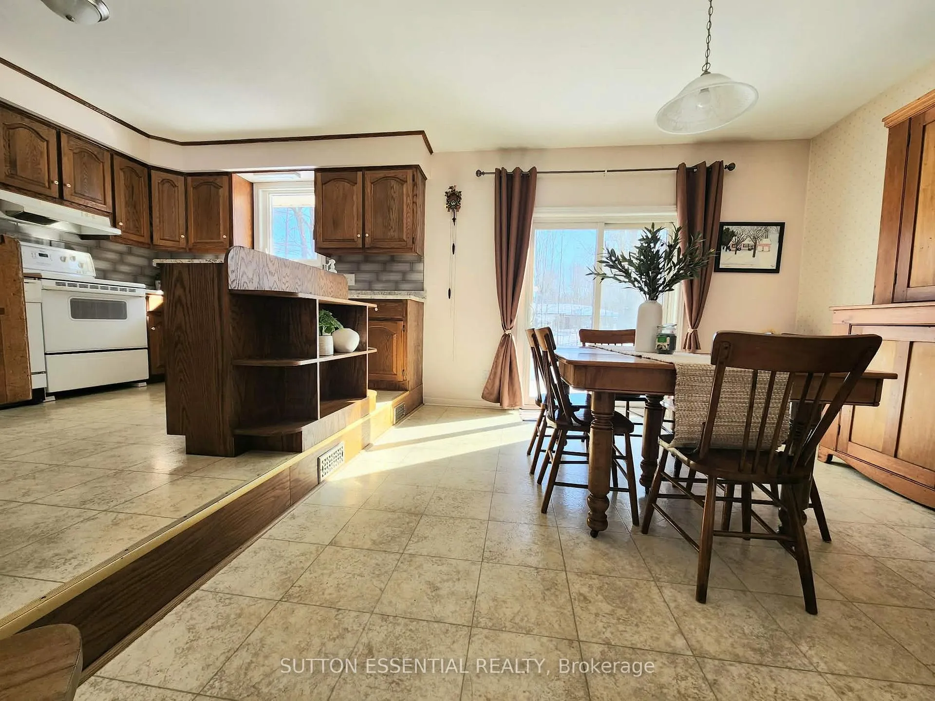 Photo 13 of 11 Oak Street, Augusta, Augusta Twp — HOMEH
