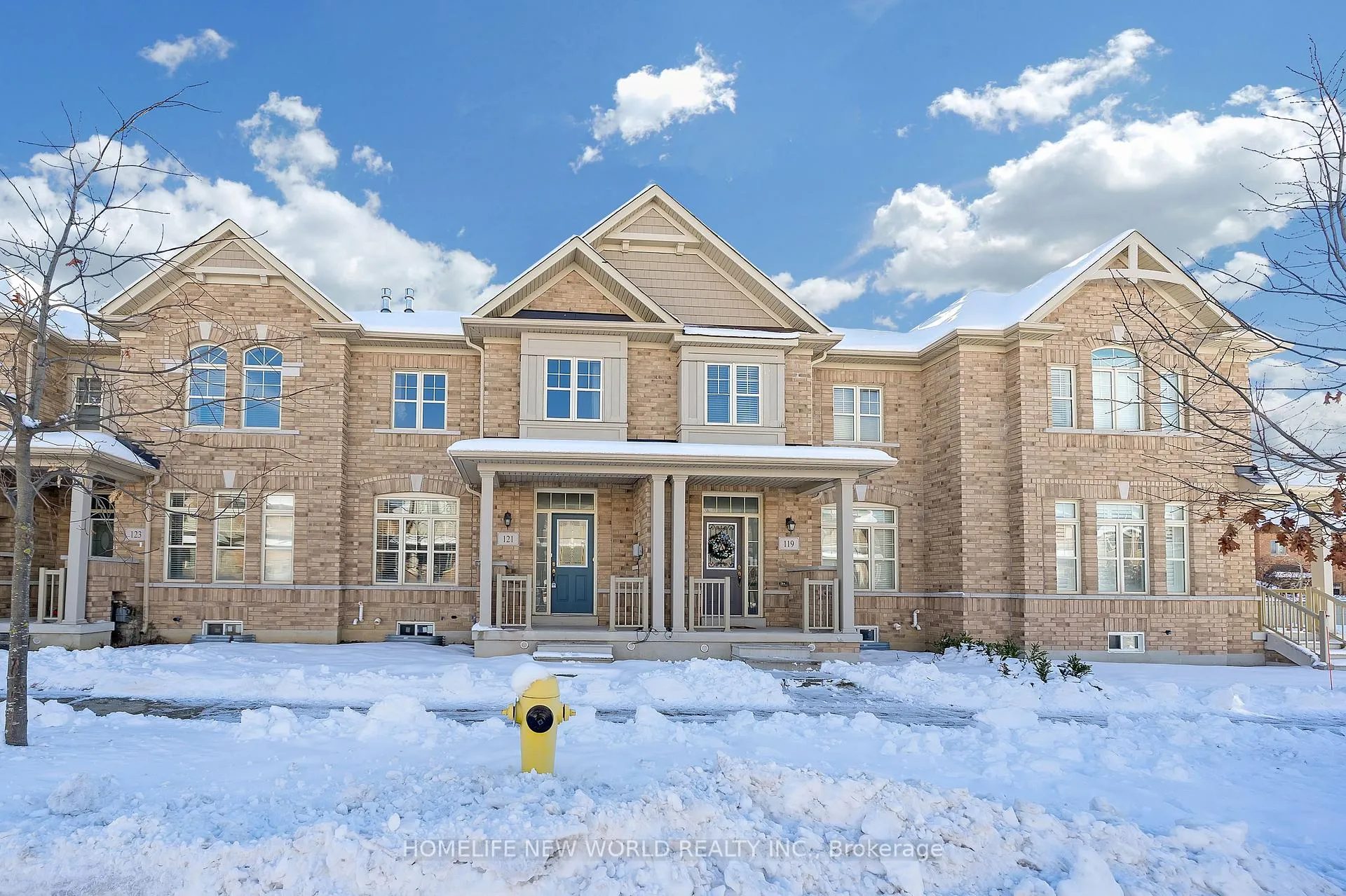 Photo 1 of 121 Christian Ritter Drive, Markham, Berczy — HOMEH