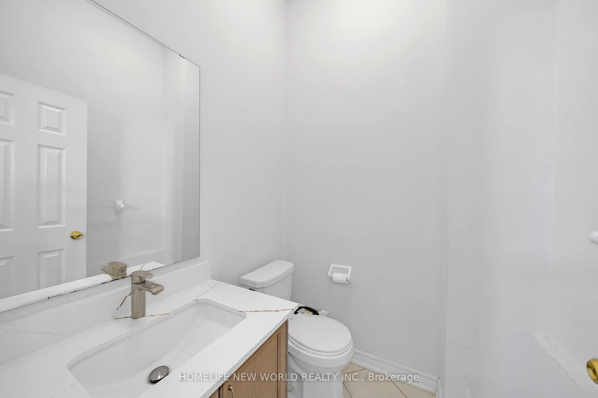Photo 8 of 121 Christian Ritter Drive, Markham, Berczy — HOMEH