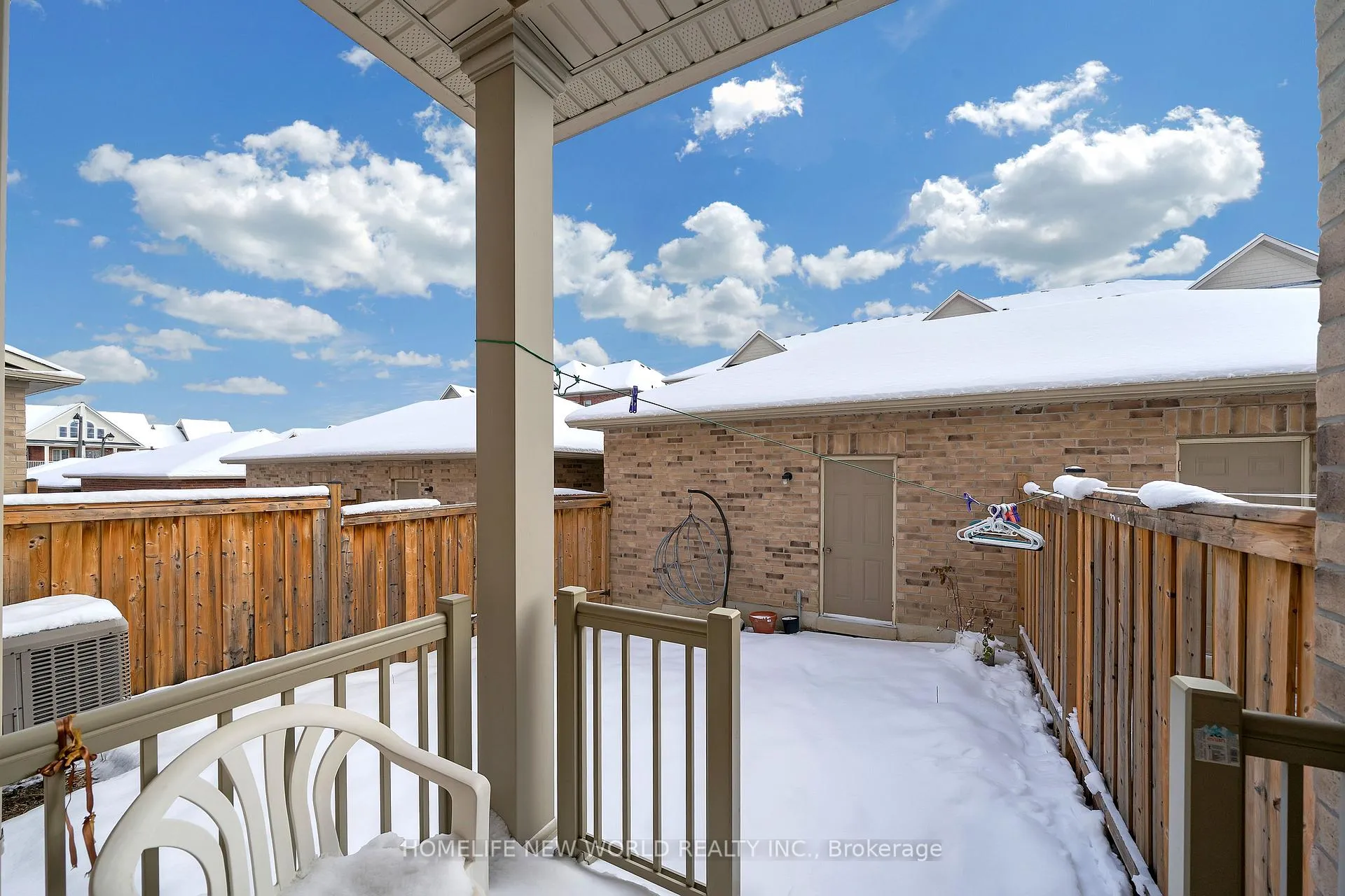 Photo 15 of 121 Christian Ritter Drive, Markham, Berczy — HOMEH