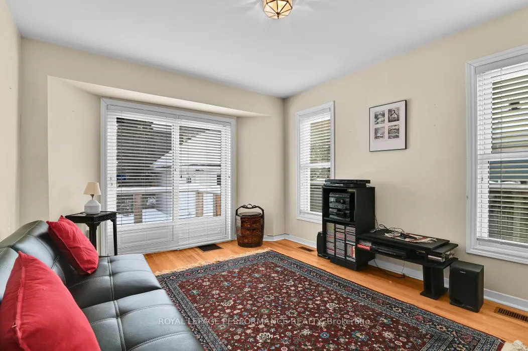 Photo 13 of 6 Elmdale Avenue, Ottawa, Lindenlea — HOMEH