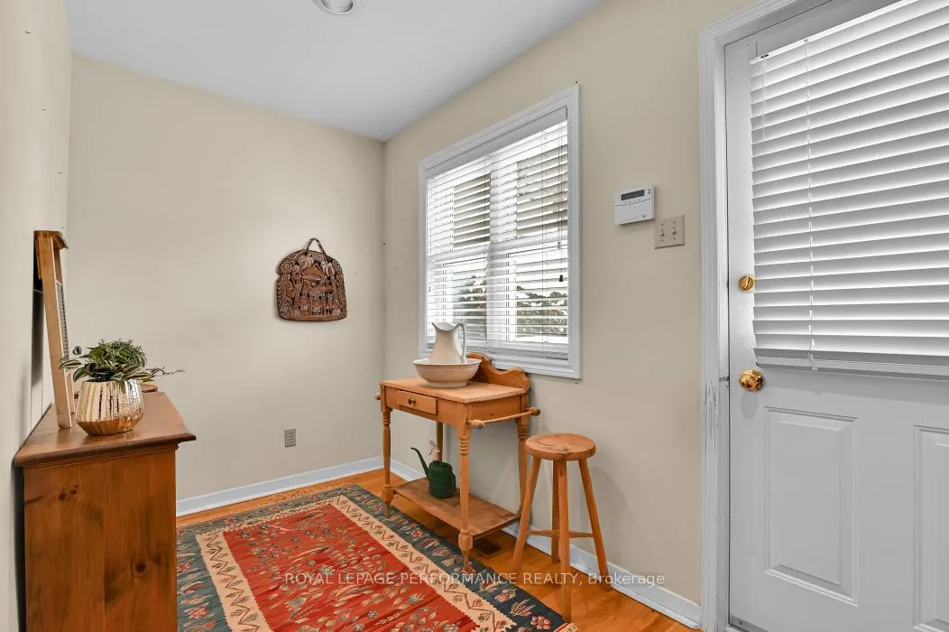 Photo 16 of 6 Elmdale Avenue, Ottawa, Lindenlea — HOMEH