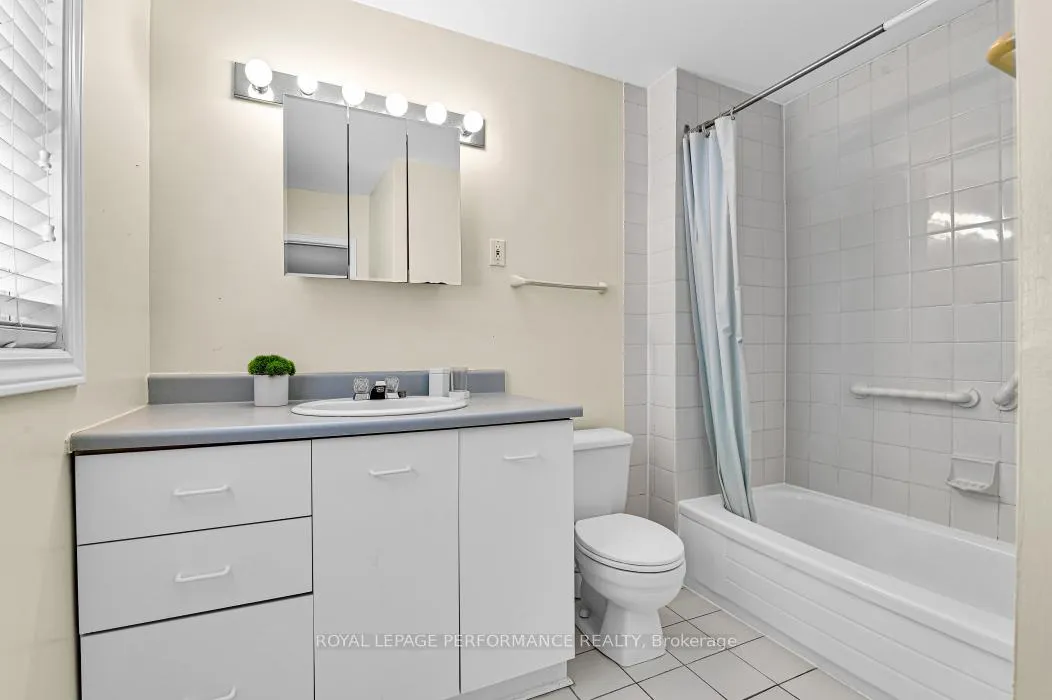 Photo 23 of 6 Elmdale Avenue, Ottawa, Lindenlea — HOMEH