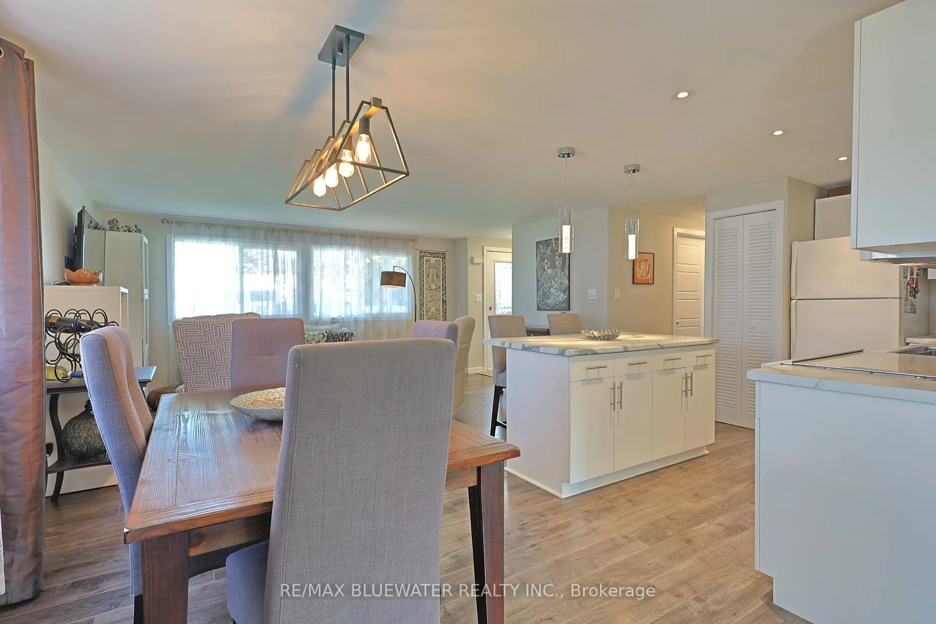 Photo 15 of 236 Pebble Beach Parkway, South Huron, Stephen — HOMEH