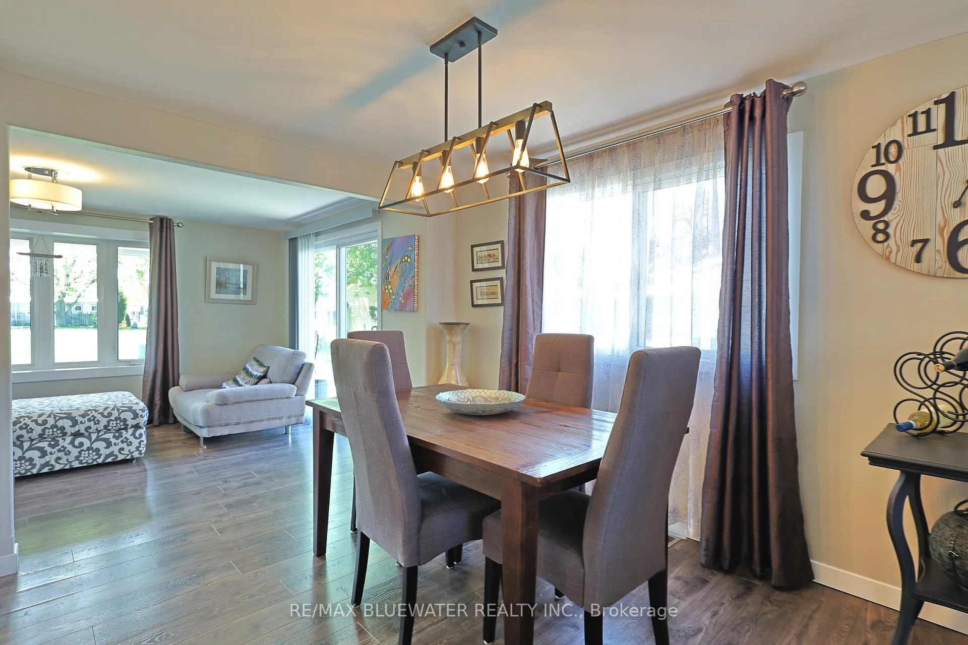 Photo 17 of 236 Pebble Beach Parkway, South Huron, Stephen — HOMEH