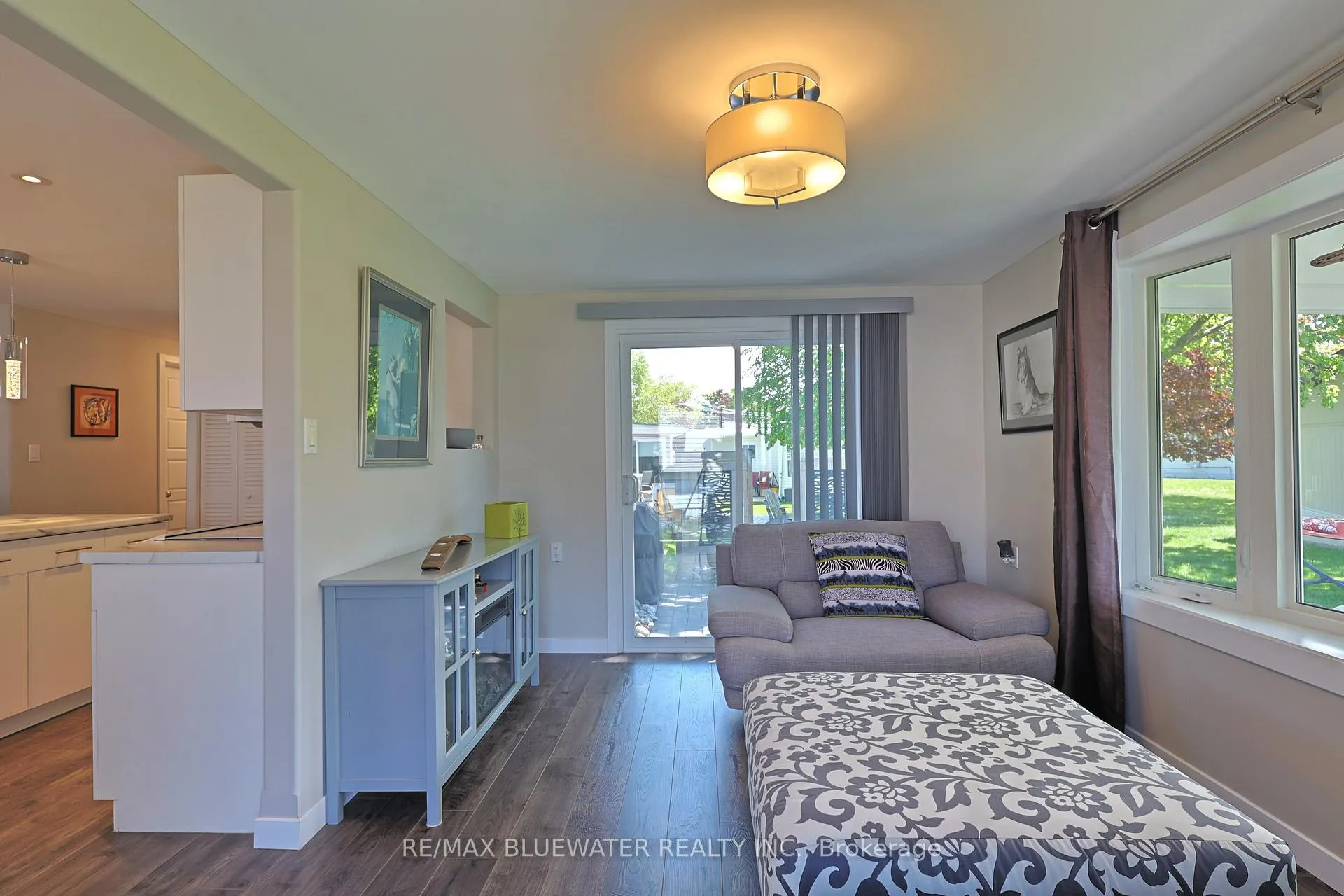 Photo 19 of 236 Pebble Beach Parkway, South Huron, Stephen — HOMEH