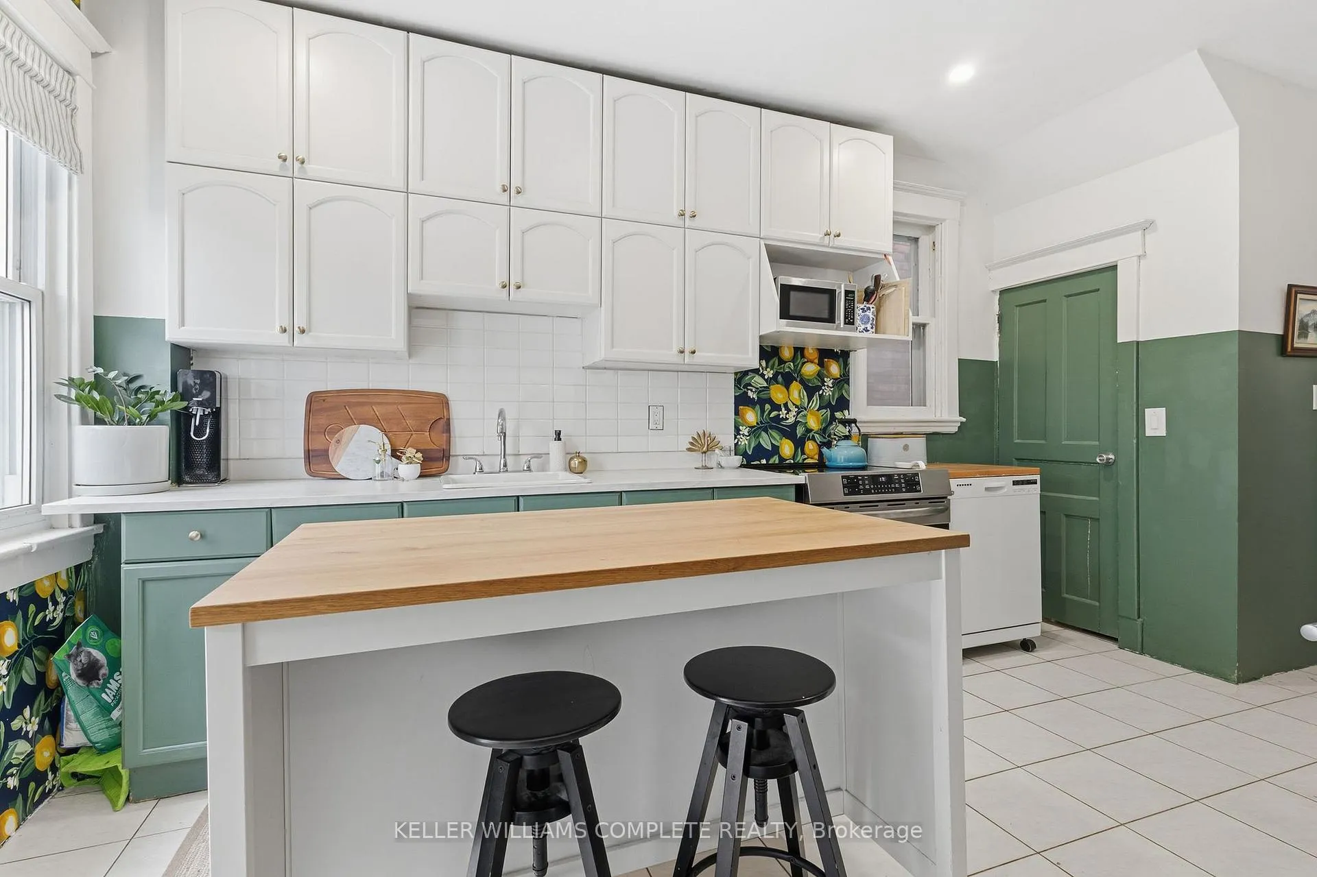 Photo 16 of 75 Dundurn Street N, Hamilton, Strathcona — HOMEH