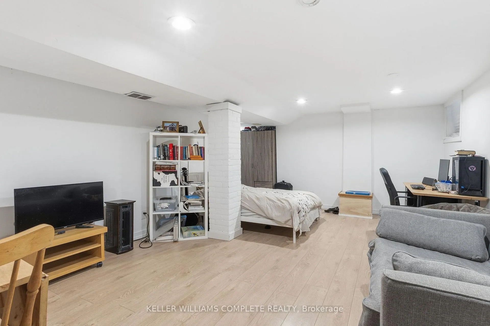 Photo 31 of 75 Dundurn Street N, Hamilton, Strathcona — HOMEH