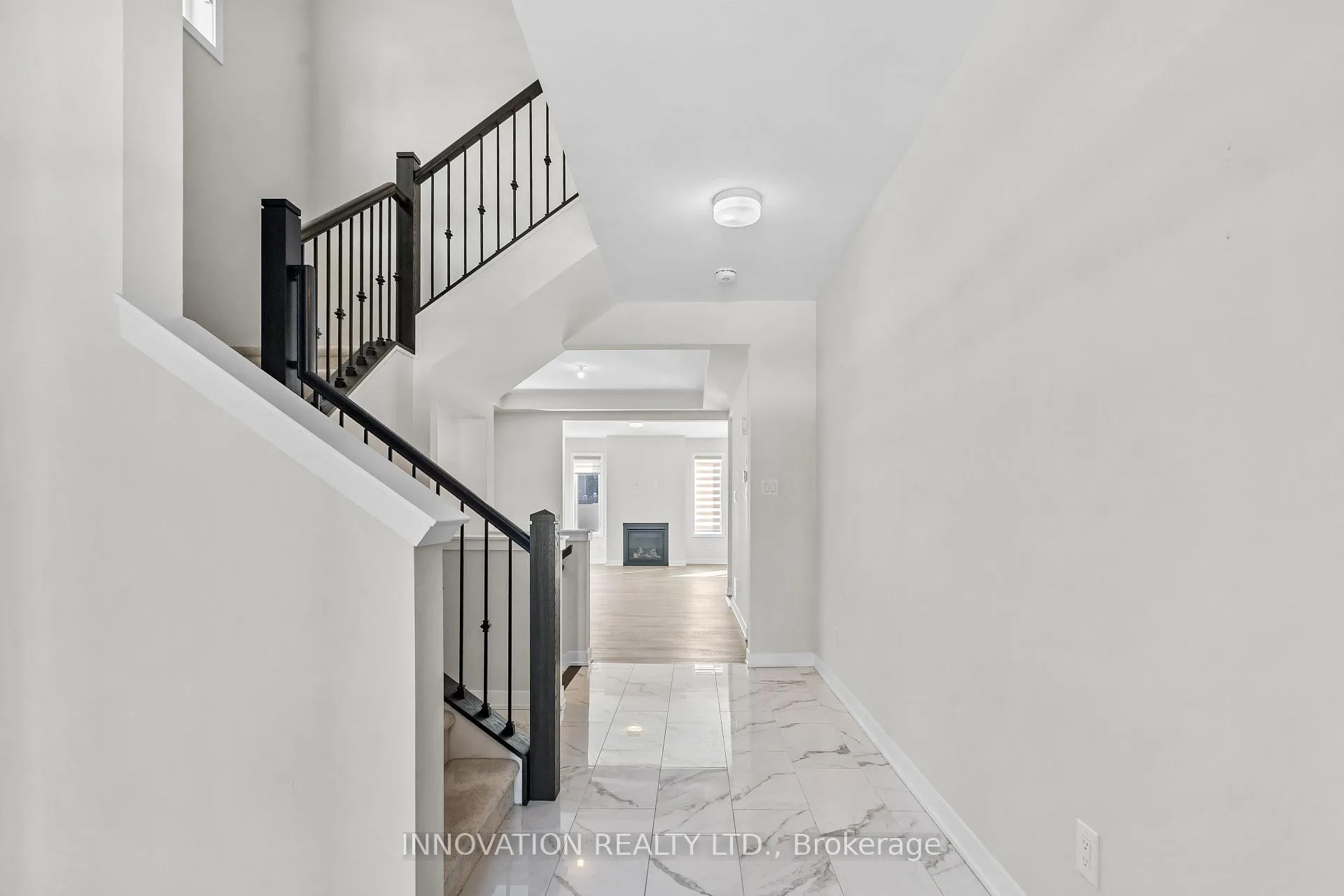 Photo 3 of 322 Crossway Terrace, Ottawa, Stittsville (North) — HOMEH