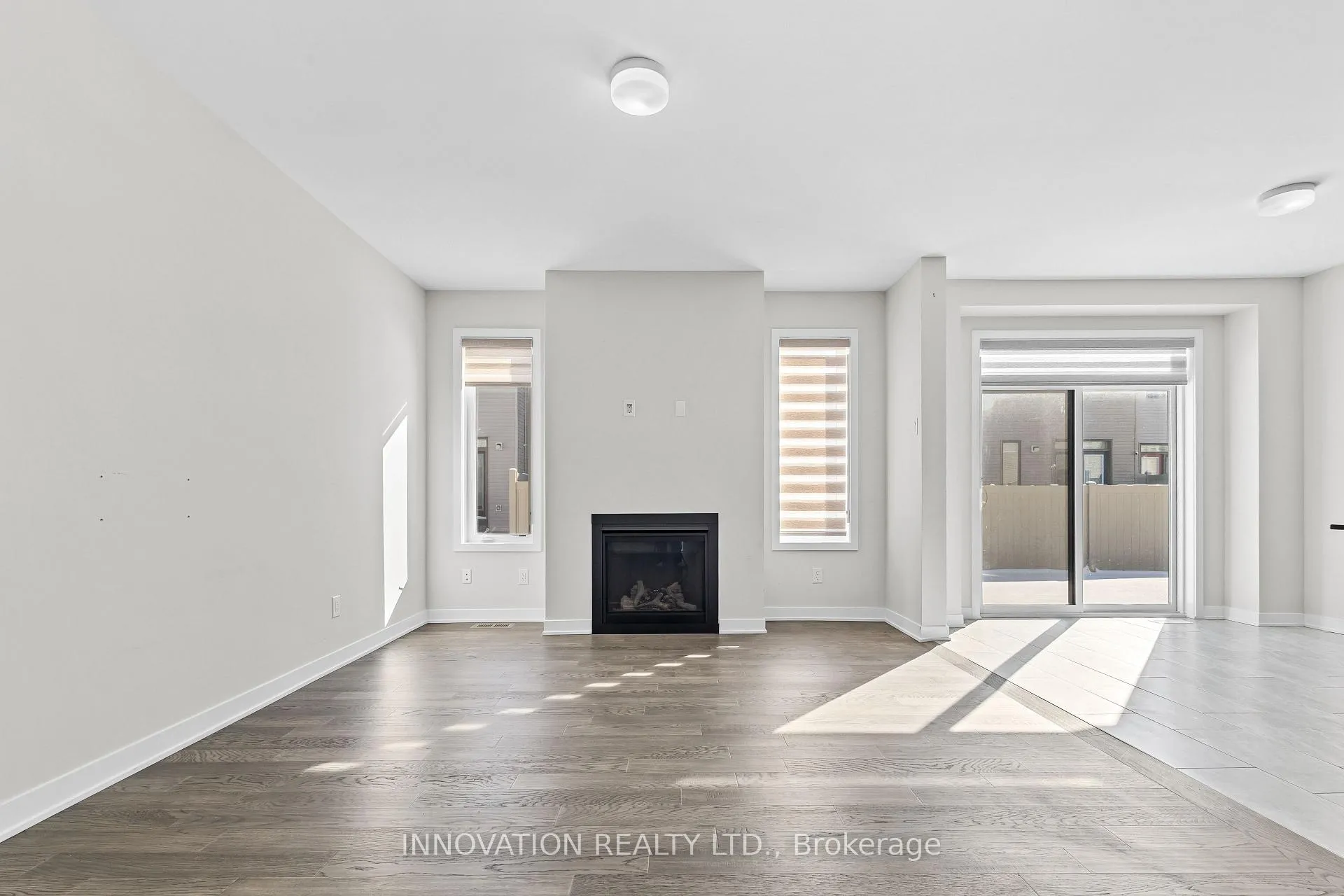 Photo 9 of 322 Crossway Terrace, Ottawa, Stittsville (North) — HOMEH
