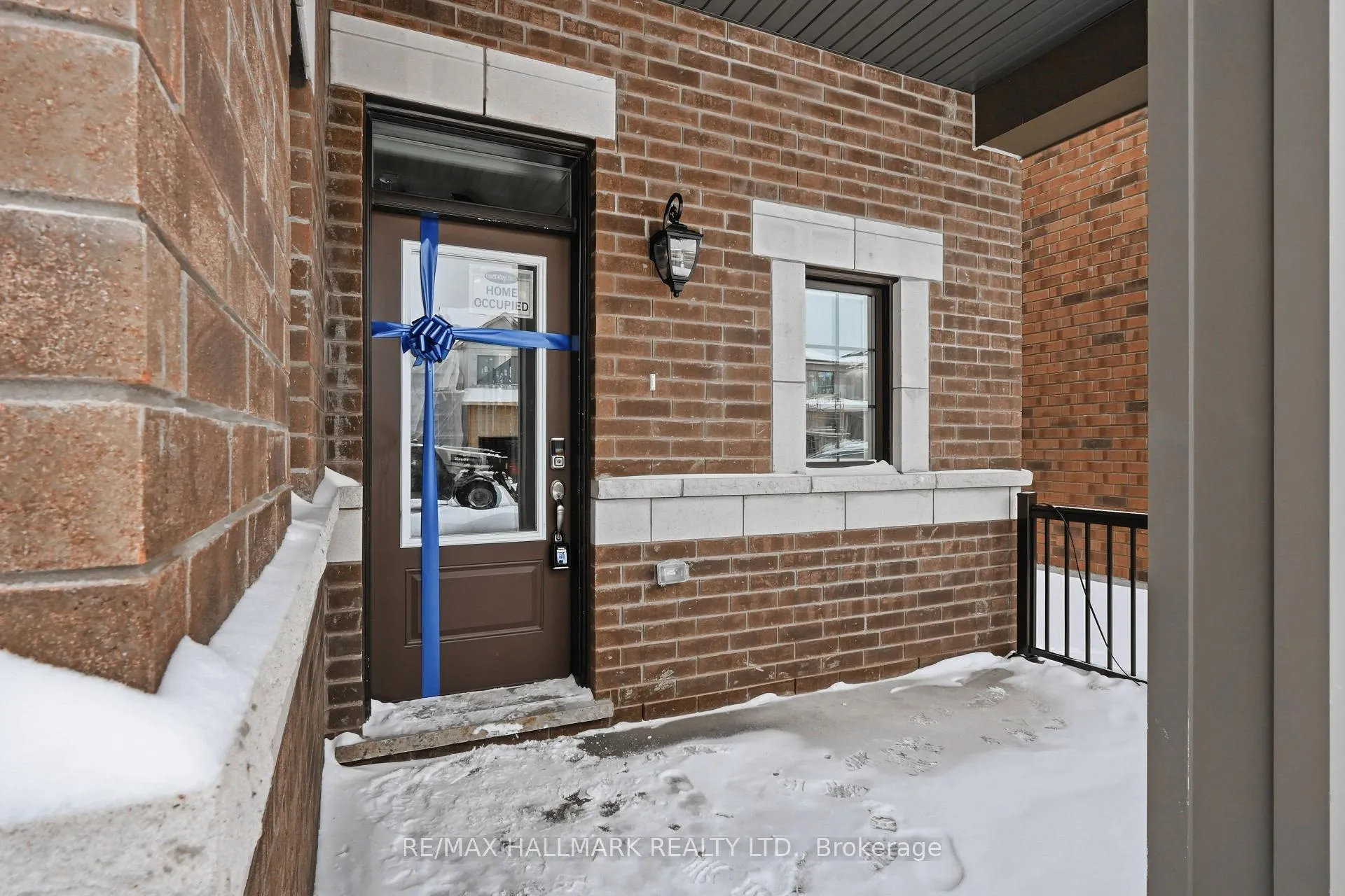 Photo 3 of 26 Foxley Heights, Barrie, Rural Barrie Southwest — HOMEH