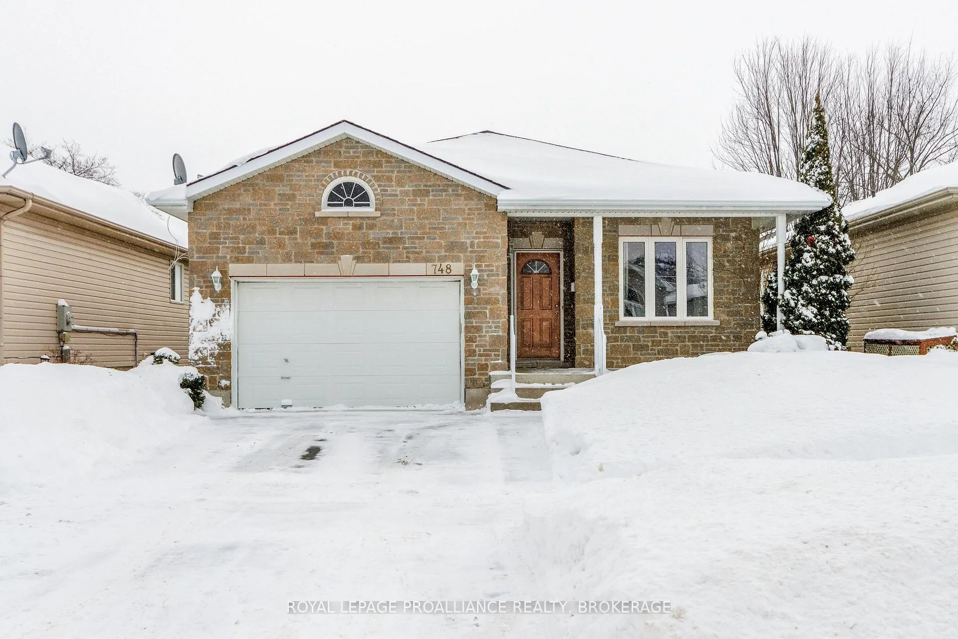 Photo 1 of 748 Tanner Drive, Kingston, East Gardiners Rd — HOMEH