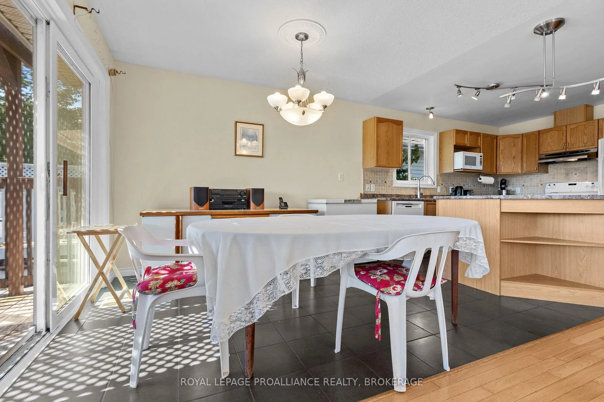 Photo 12 of 748 Tanner Drive, Kingston, East Gardiners Rd — HOMEH