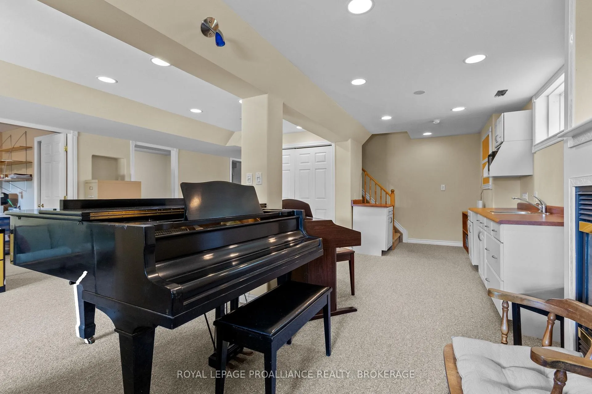 Photo 17 of 748 Tanner Drive, Kingston, East Gardiners Rd — HOMEH