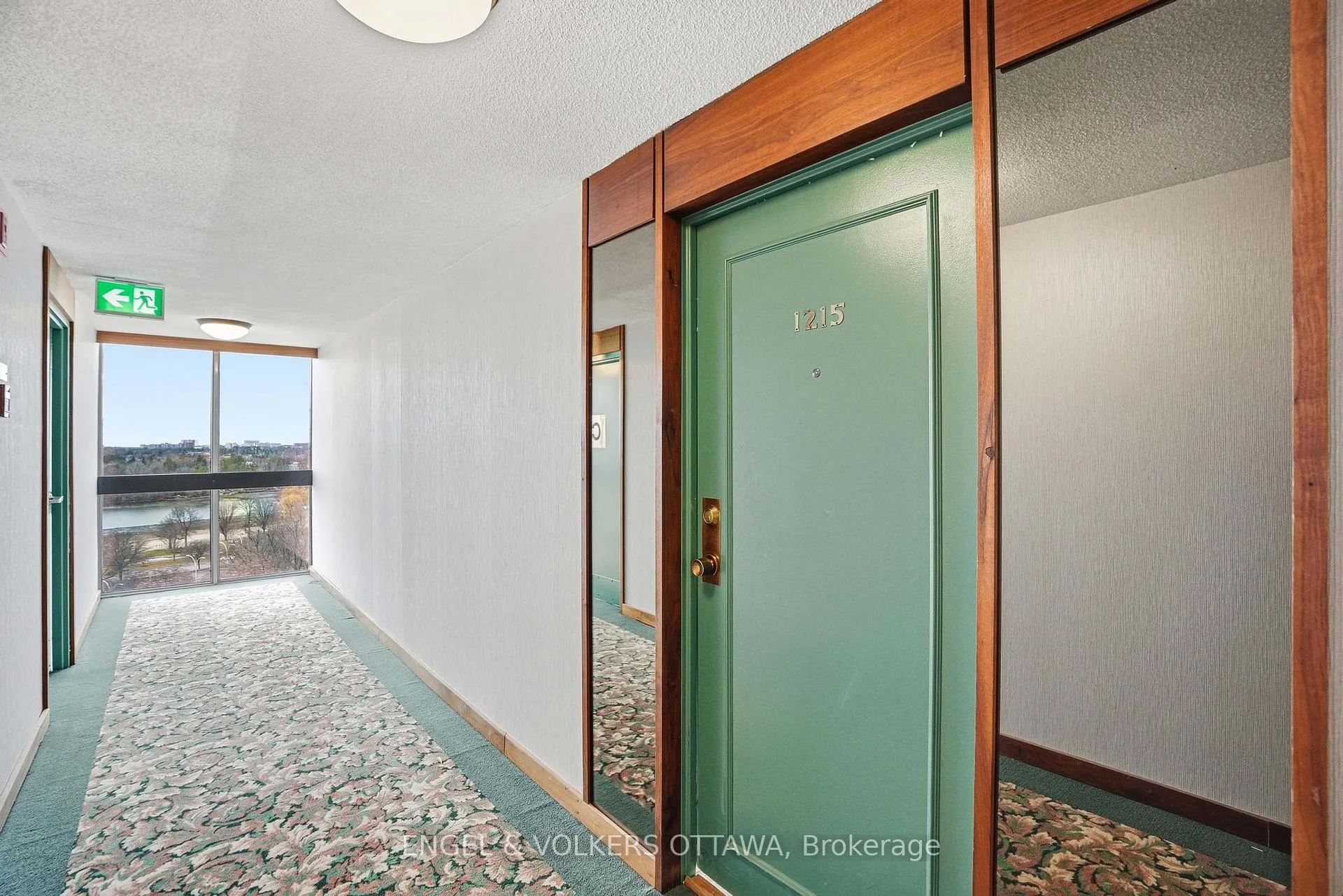 Photo 5 of Unit 1215, 2951 Riverside Drive, Ottawa, Mooneys Bay/Riverside Park — HOMEH