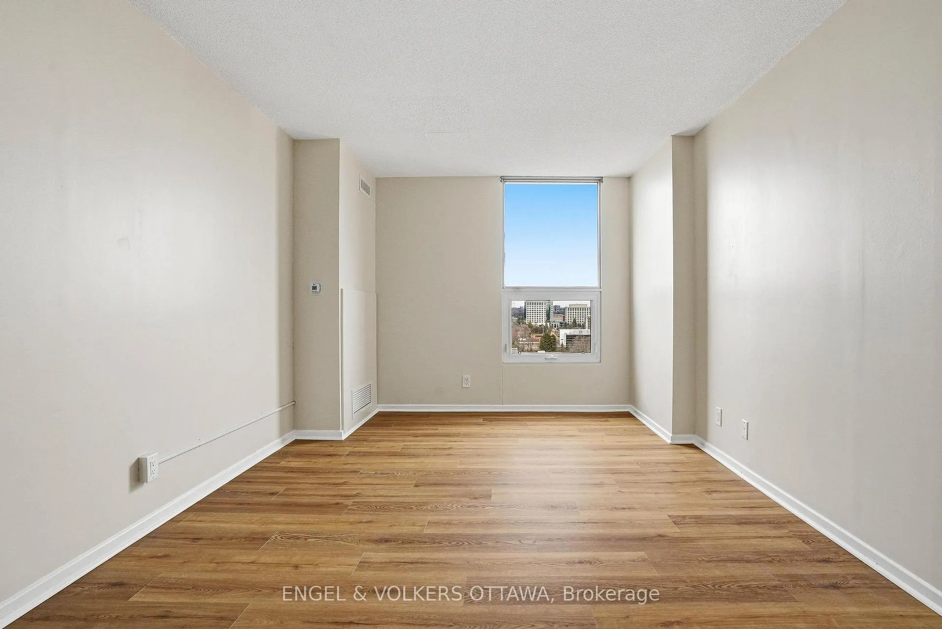 Photo 23 of Unit 1215, 2951 Riverside Drive, Ottawa, Mooneys Bay/Riverside Park — HOMEH