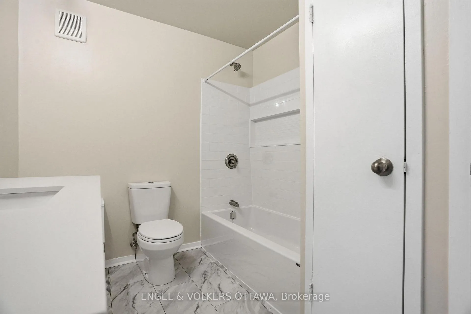 Photo 29 of Unit 1215, 2951 Riverside Drive, Ottawa, Mooneys Bay/Riverside Park — HOMEH