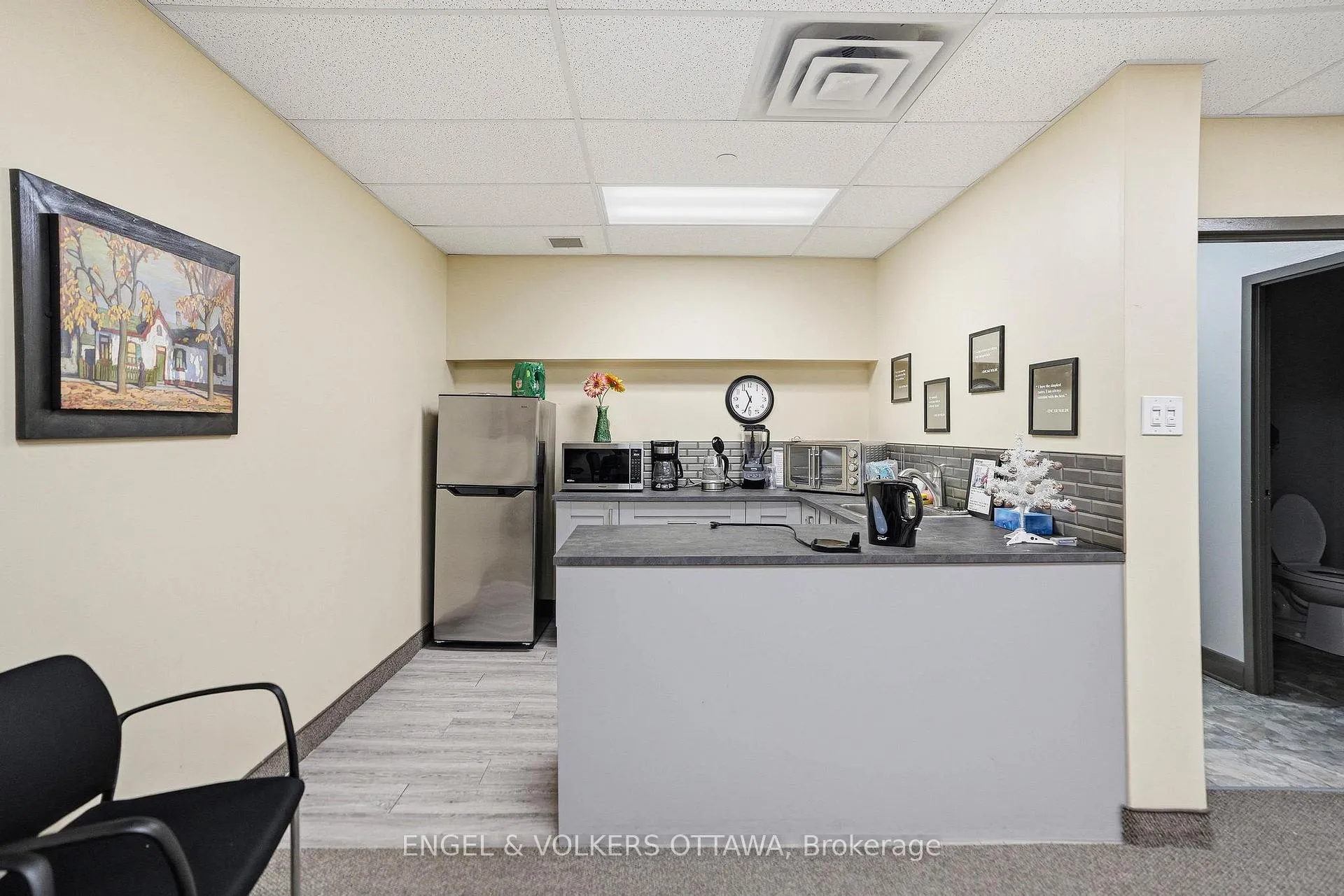 Photo 31 of Unit 1215, 2951 Riverside Drive, Ottawa, Mooneys Bay/Riverside Park — HOMEH
