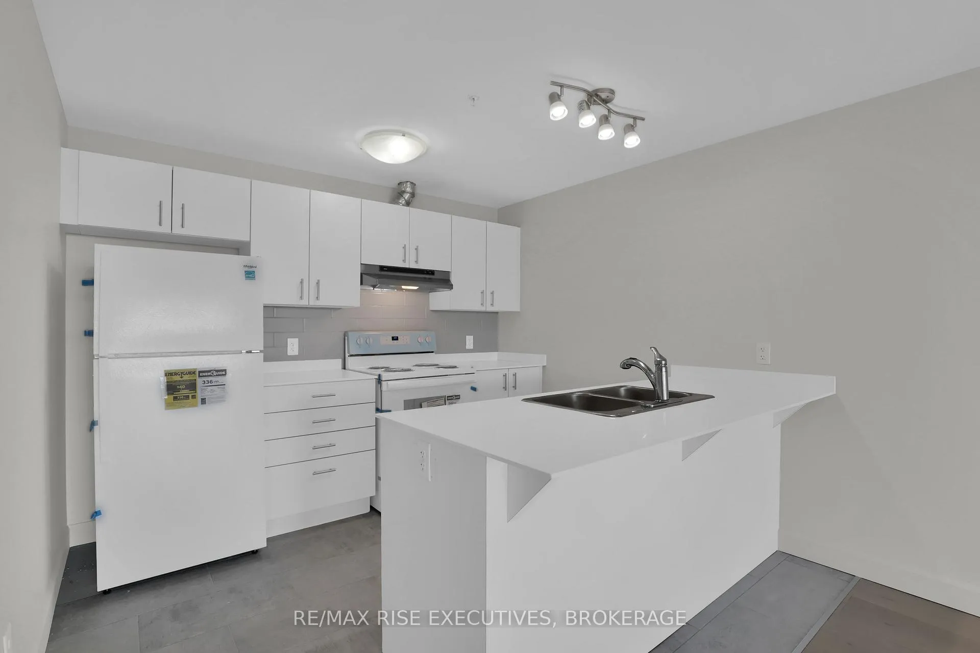 Photo 8 of Unit 310, 1080 Terra Verde Way, Kingston, City Northwest — HOMEH