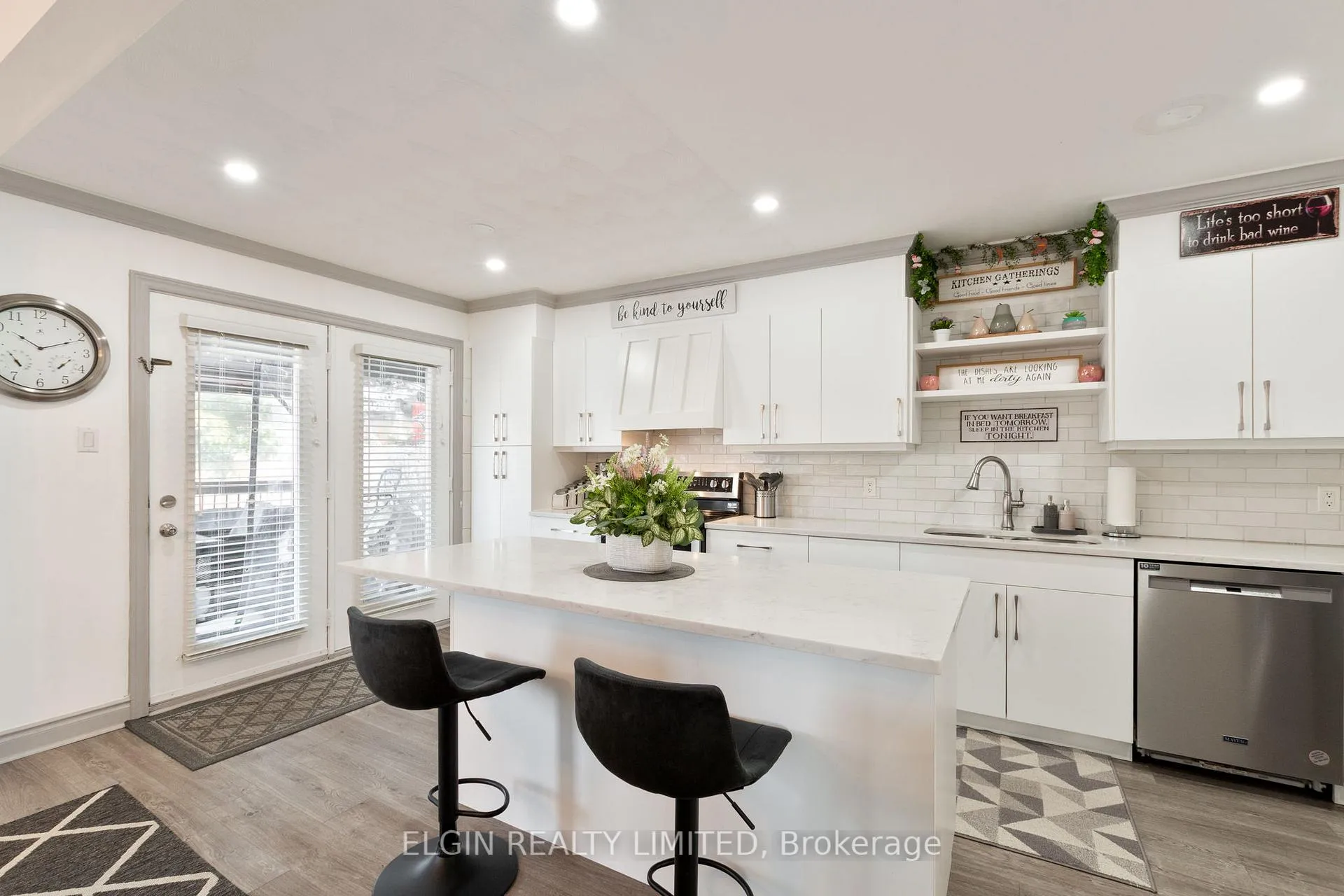 Photo 11 of 25 Brock Street, St. Thomas — HOMEH