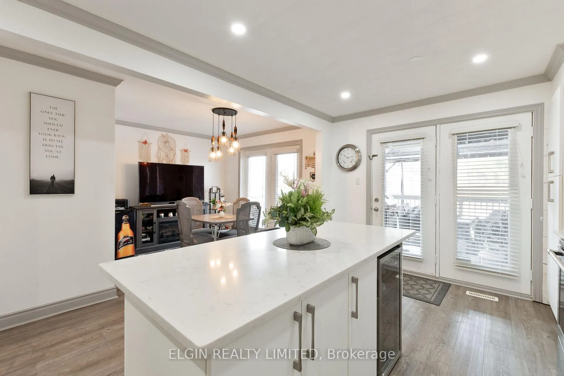 Photo 15 of 25 Brock Street, St. Thomas — HOMEH