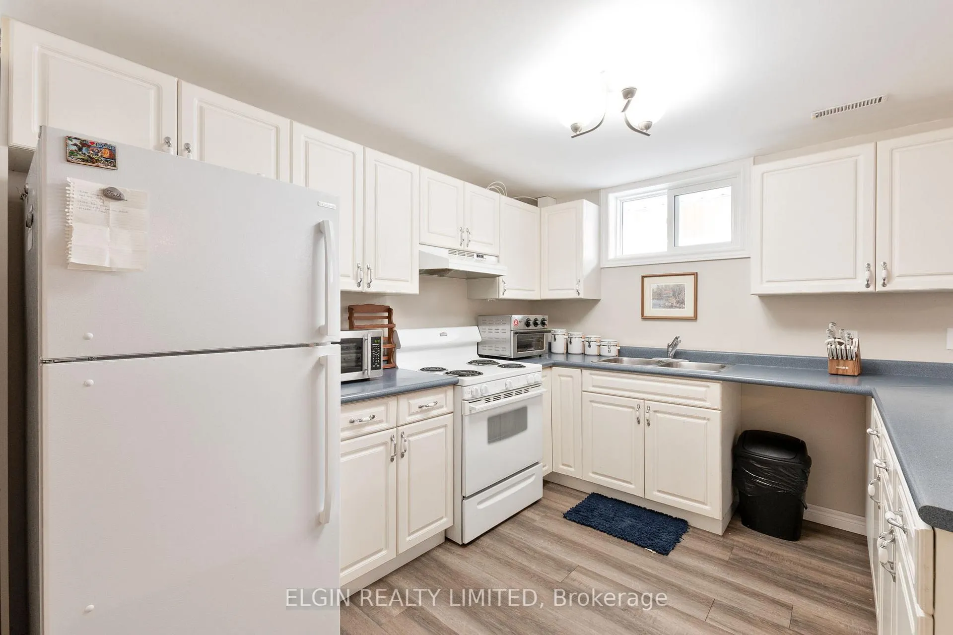 Photo 27 of 25 Brock Street, St. Thomas — HOMEH
