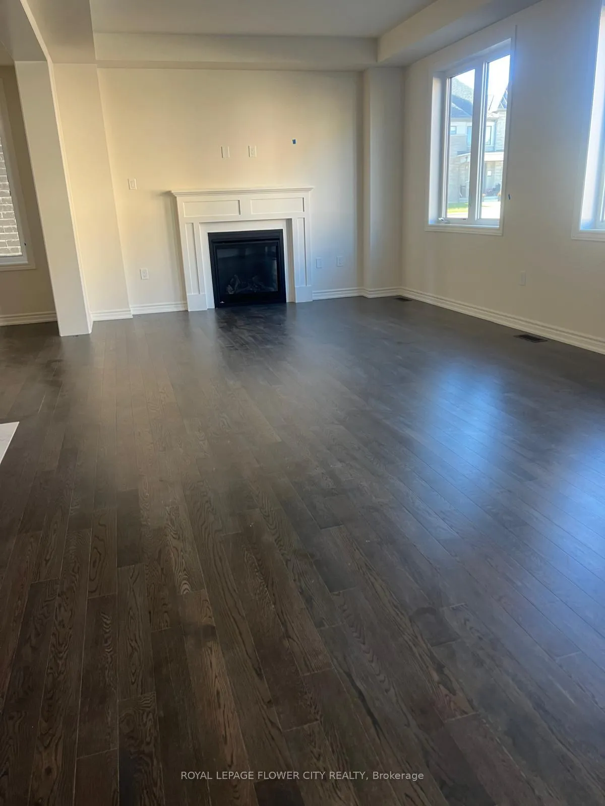 Photo 4 of 13 Mundell Road, Erin — HOMEH