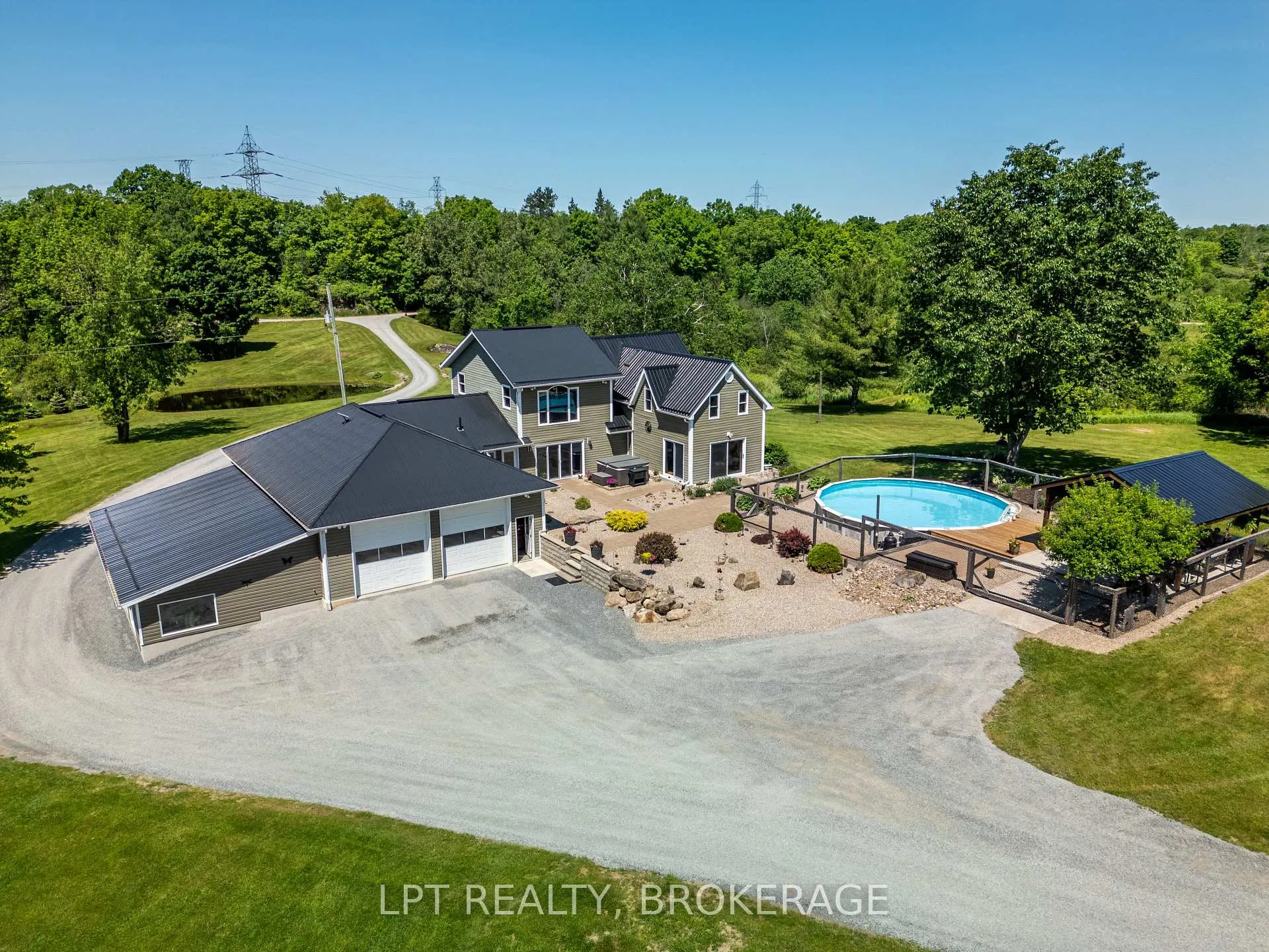 Photo 4 of 1758 Forty Foot Road, Frontenac, Frontenac Centre — HOMEH