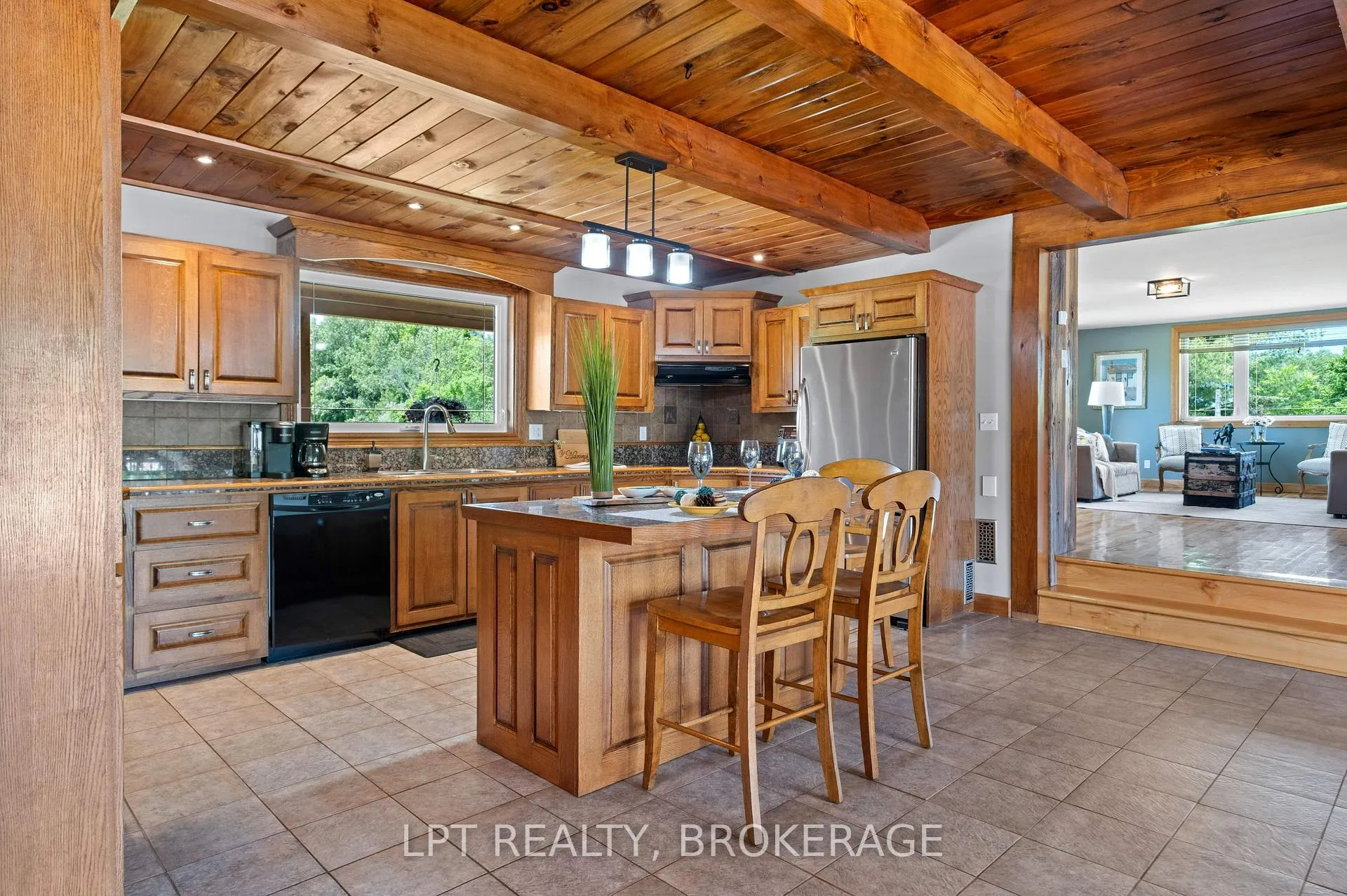 Photo 5 of 1758 Forty Foot Road, Frontenac, Frontenac Centre — HOMEH