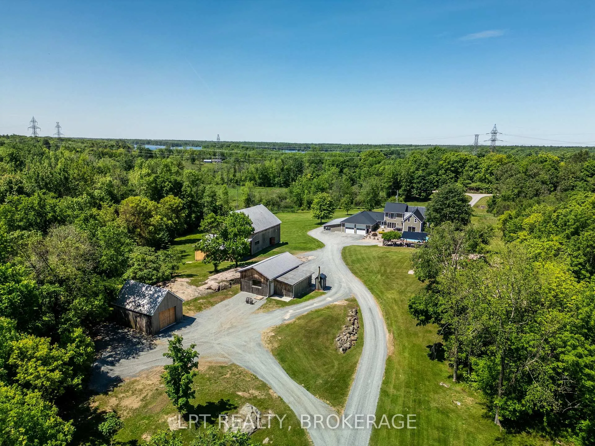 Photo 6 of 1758 Forty Foot Road, Frontenac, Frontenac Centre — HOMEH