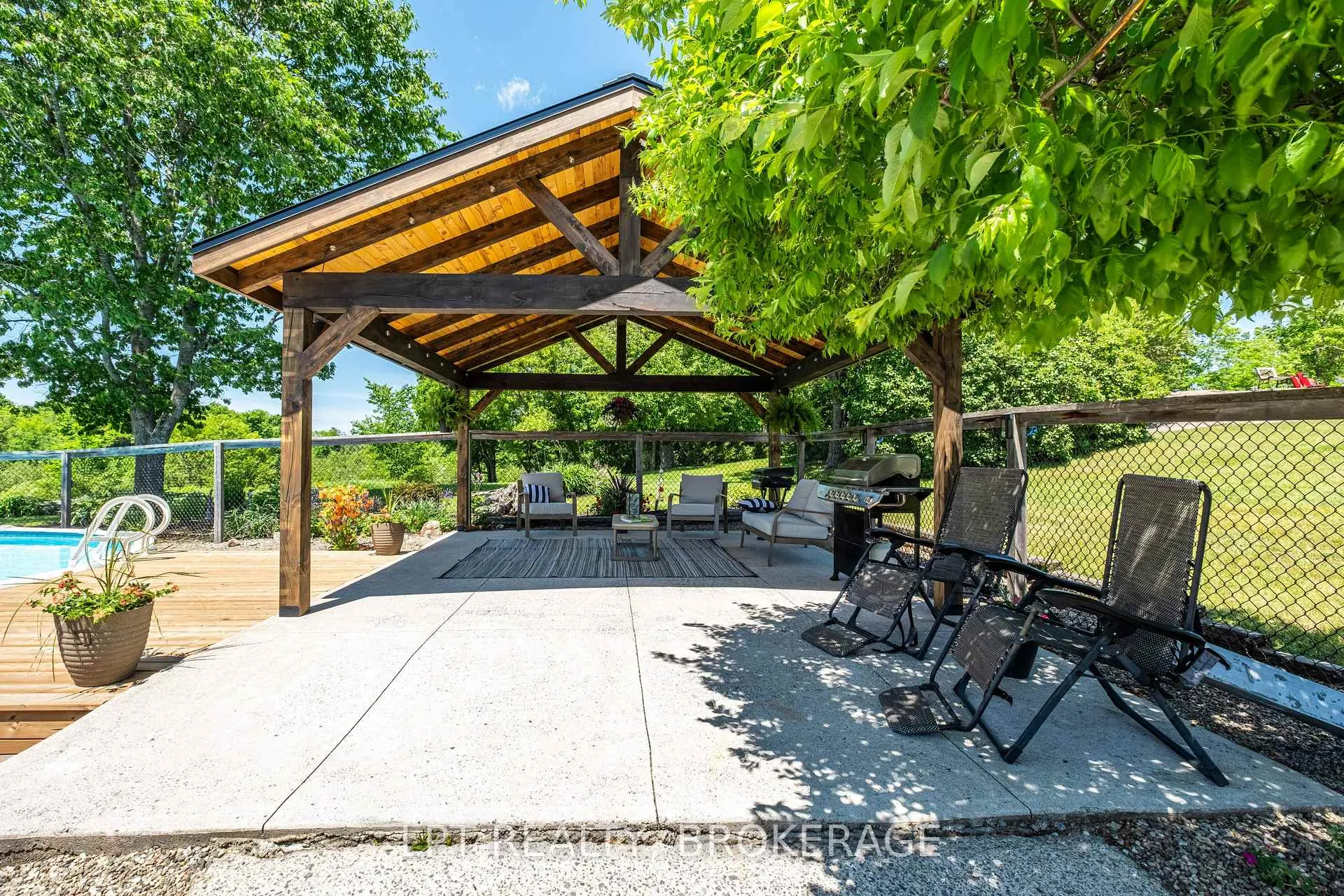 Photo 9 of 1758 Forty Foot Road, Frontenac, Frontenac Centre — HOMEH