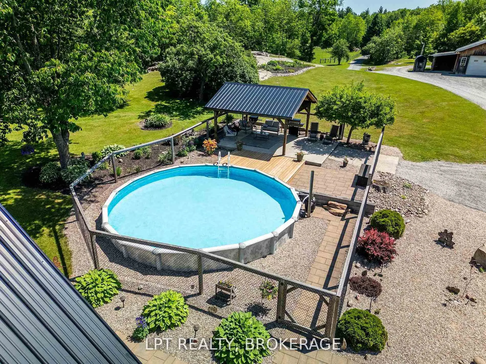 Photo 10 of 1758 Forty Foot Road, Frontenac, Frontenac Centre — HOMEH
