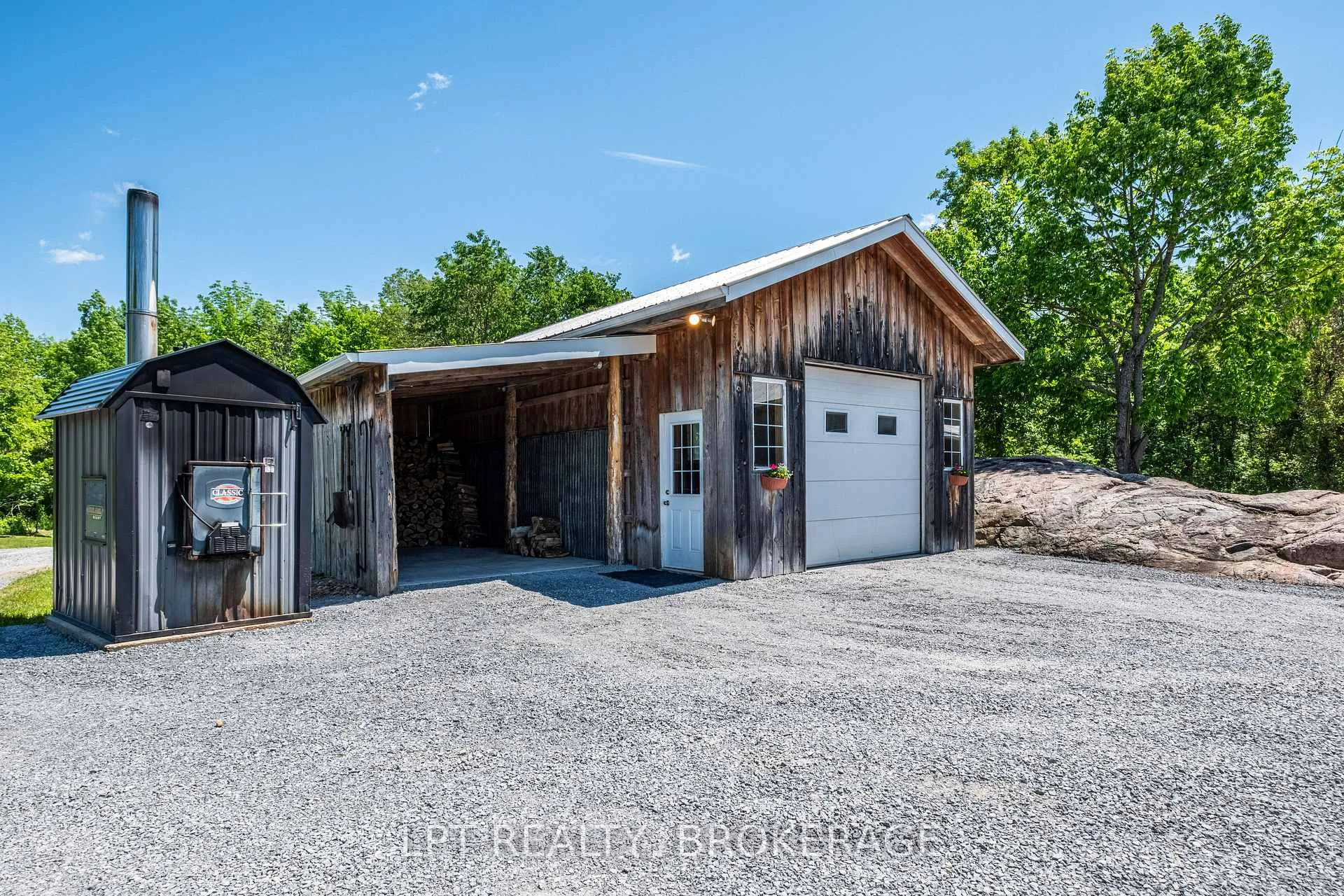 Photo 16 of 1758 Forty Foot Road, Frontenac, Frontenac Centre — HOMEH
