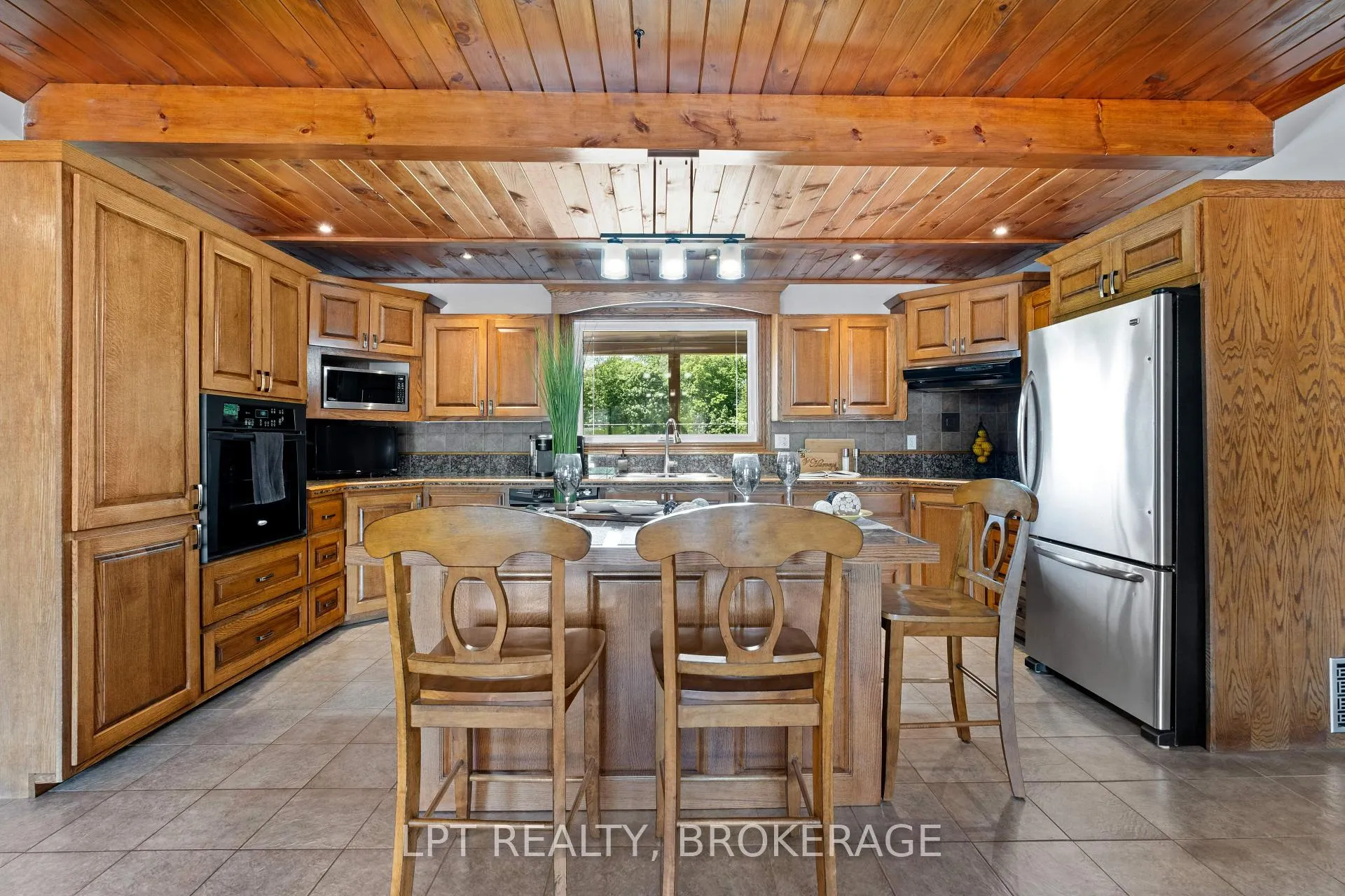 Photo 21 of 1758 Forty Foot Road, Frontenac, Frontenac Centre — HOMEH