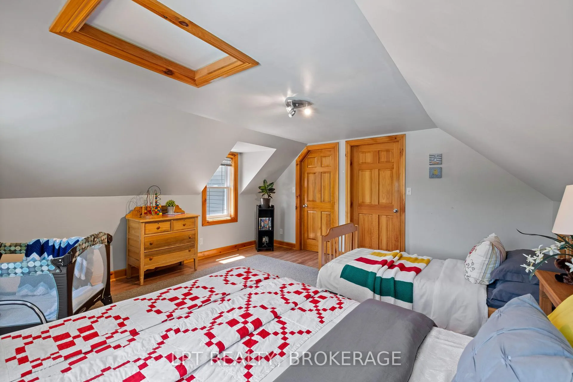 Photo 35 of 1758 Forty Foot Road, Frontenac, Frontenac Centre — HOMEH