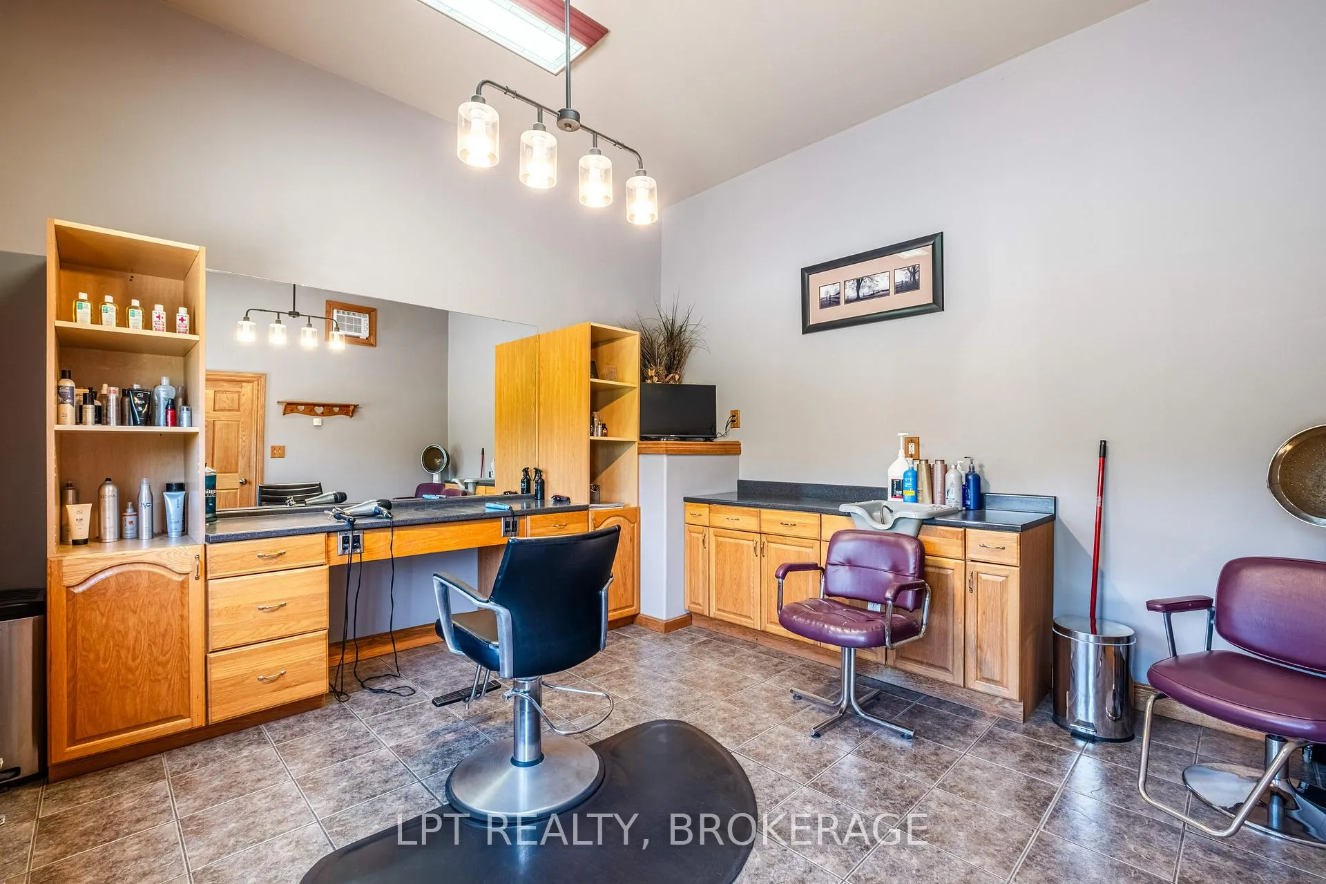 Photo 39 of 1758 Forty Foot Road, Frontenac, Frontenac Centre — HOMEH