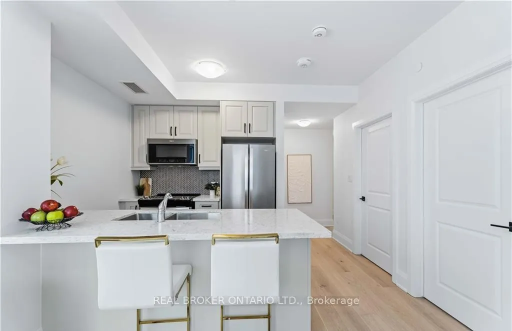 Photo 13 of Unit 909, 470 Dundas Street E, Hamilton, Waterdown — HOMEH