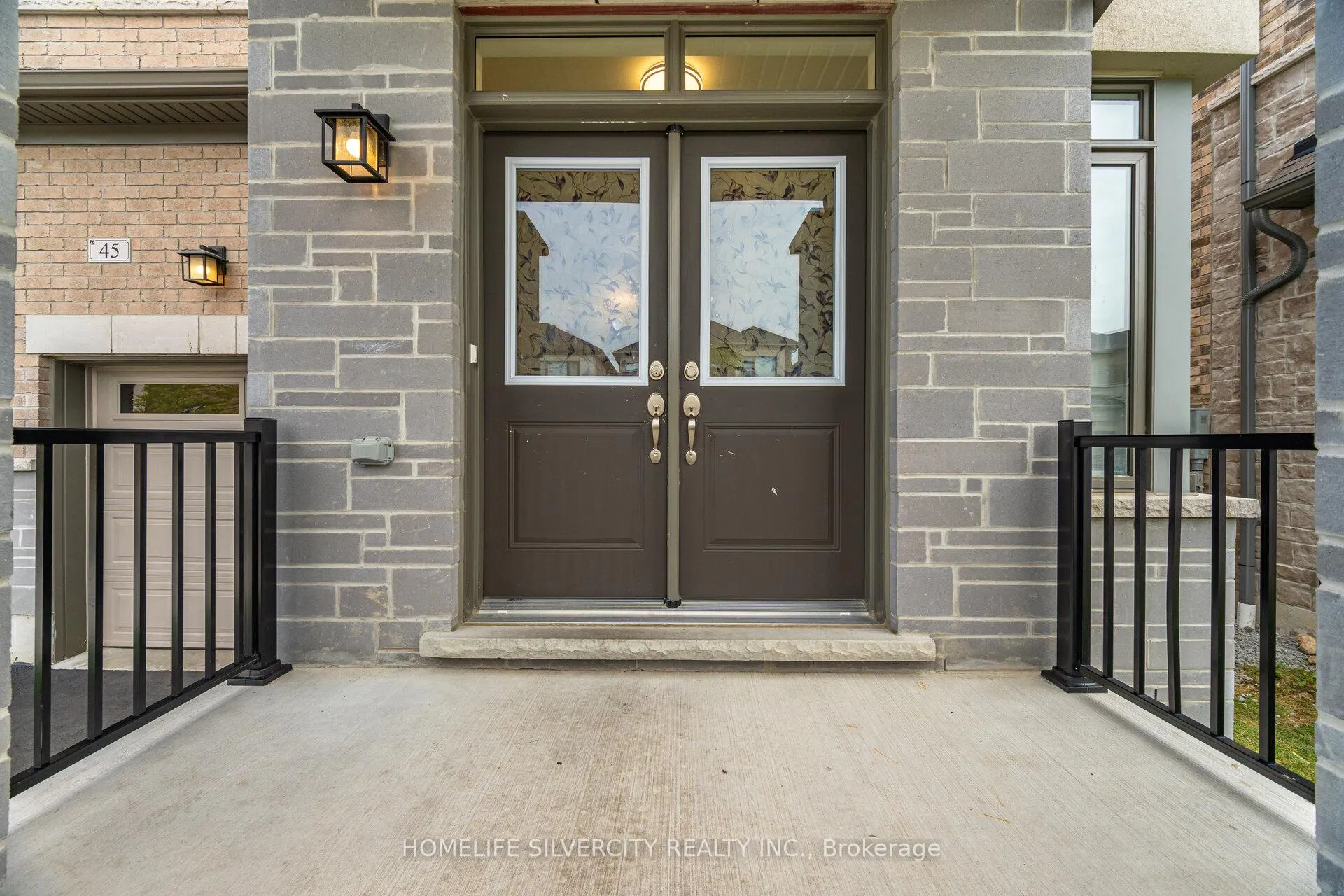 Photo 4 of 45 Ogston Crescent, Whitby, Rural Whitby — HOMEH