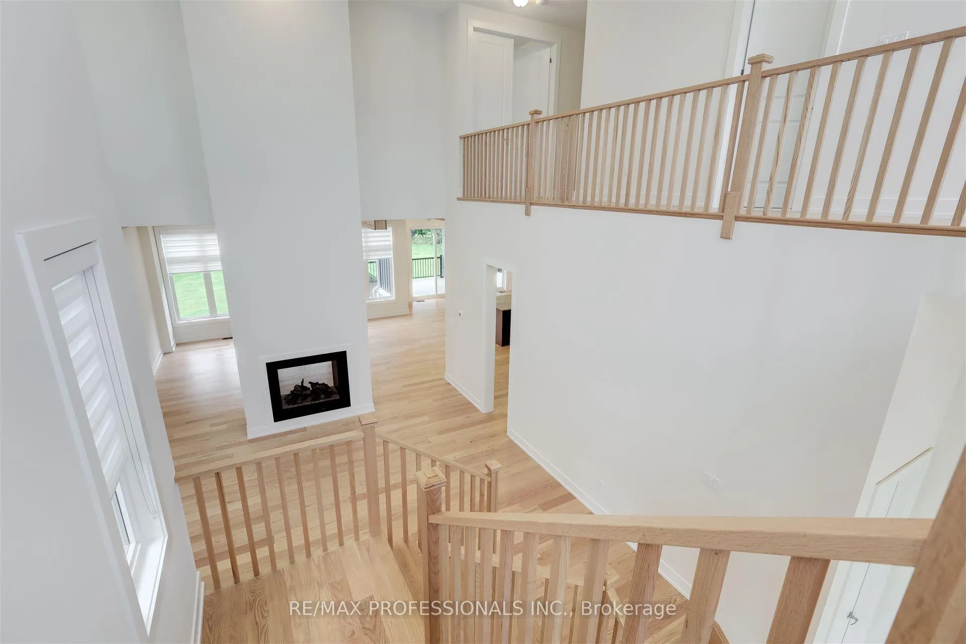 Photo 11 of 118 Dorothy Drive, Blue Mountains — HOMEH