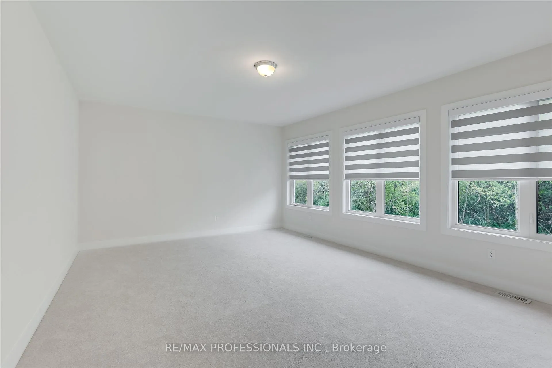 Photo 12 of 118 Dorothy Drive, Blue Mountains — HOMEH