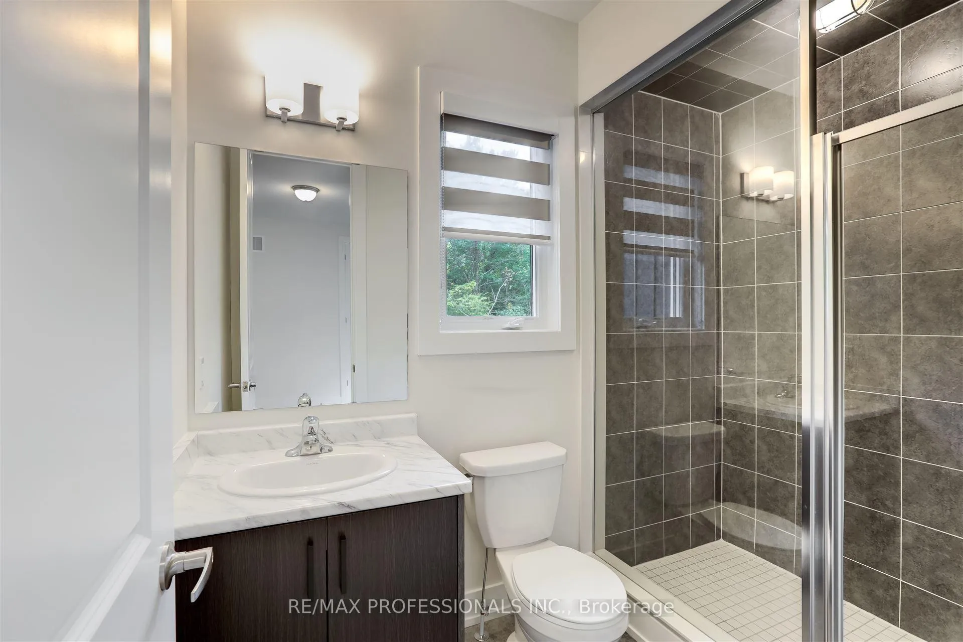 Photo 17 of 118 Dorothy Drive, Blue Mountains — HOMEH