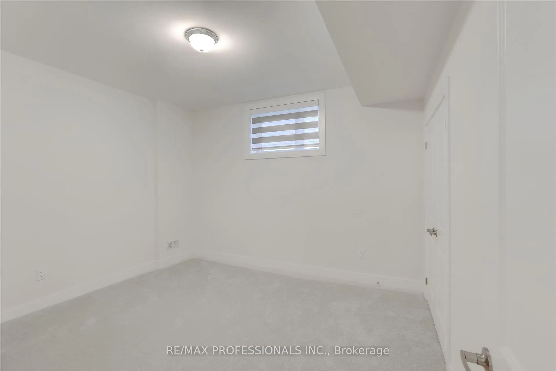 Photo 19 of 118 Dorothy Drive, Blue Mountains — HOMEH