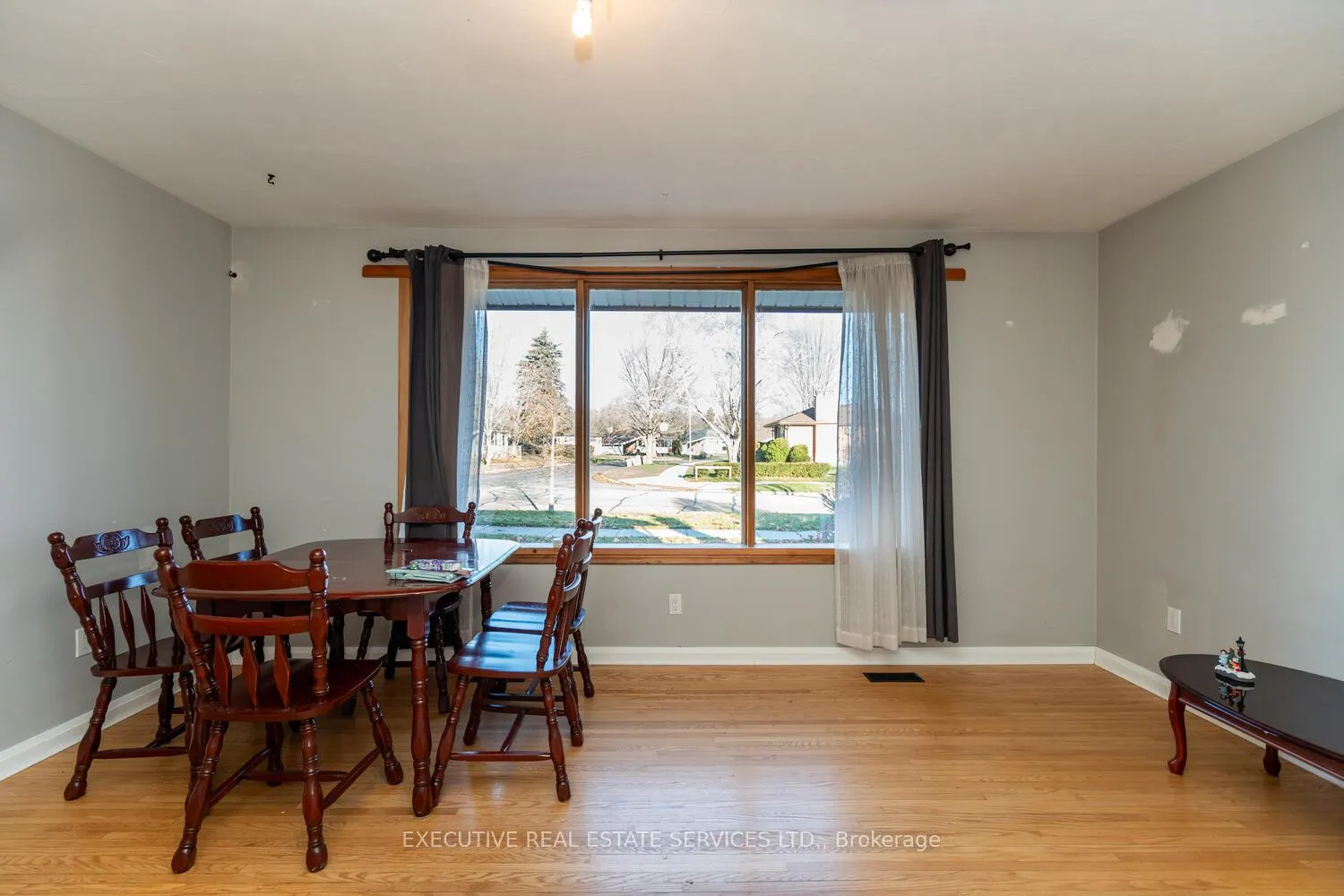 Photo 9 of 1163 Algonquin Boulevard, Peterborough, Northcrest Ward 5 — HOMEH