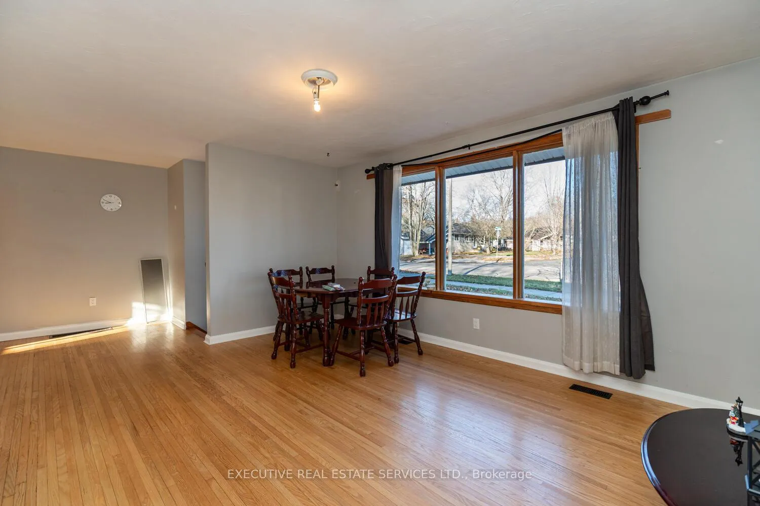 Photo 10 of 1163 Algonquin Boulevard, Peterborough, Northcrest Ward 5 — HOMEH