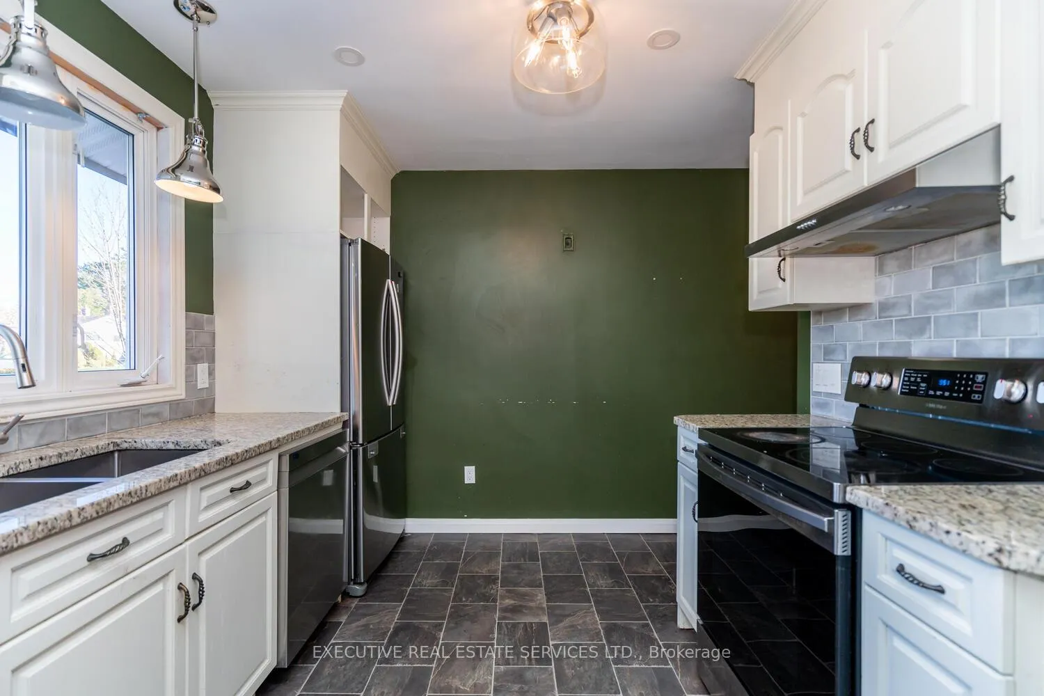 Photo 17 of 1163 Algonquin Boulevard, Peterborough, Northcrest Ward 5 — HOMEH