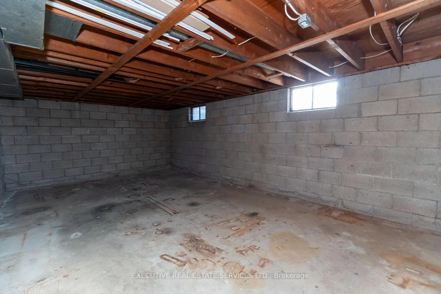 Photo 34 of 1163 Algonquin Boulevard, Peterborough, Northcrest Ward 5 — HOMEH