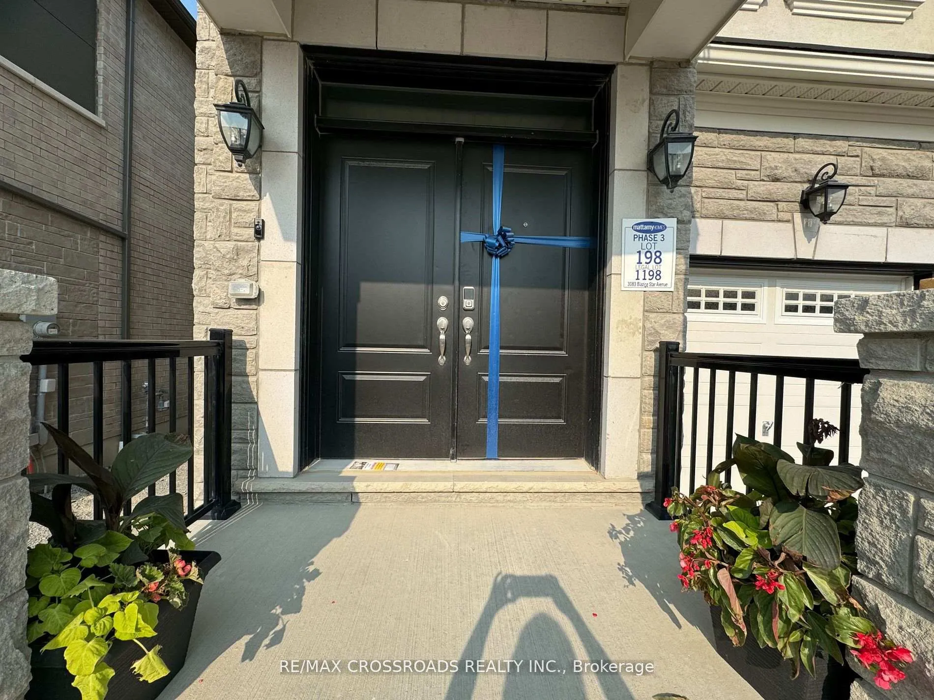 Photo 3 of Unit Main, 3083 Blazing Star Avenue, Pickering, Rural Pickering — HOMEH